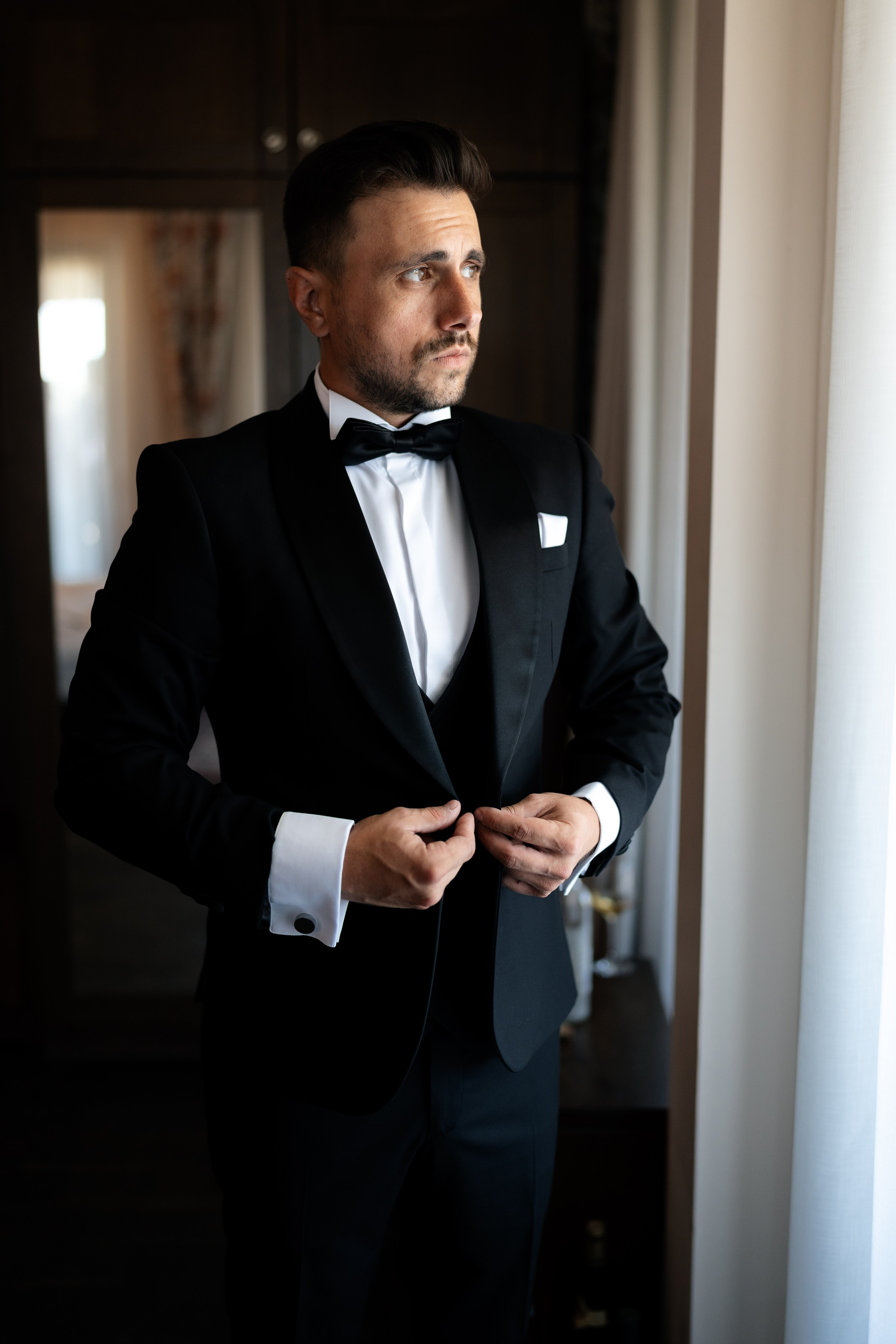 Sandra & Razvan. Destination Wedding Photographer Alex Pasarelu