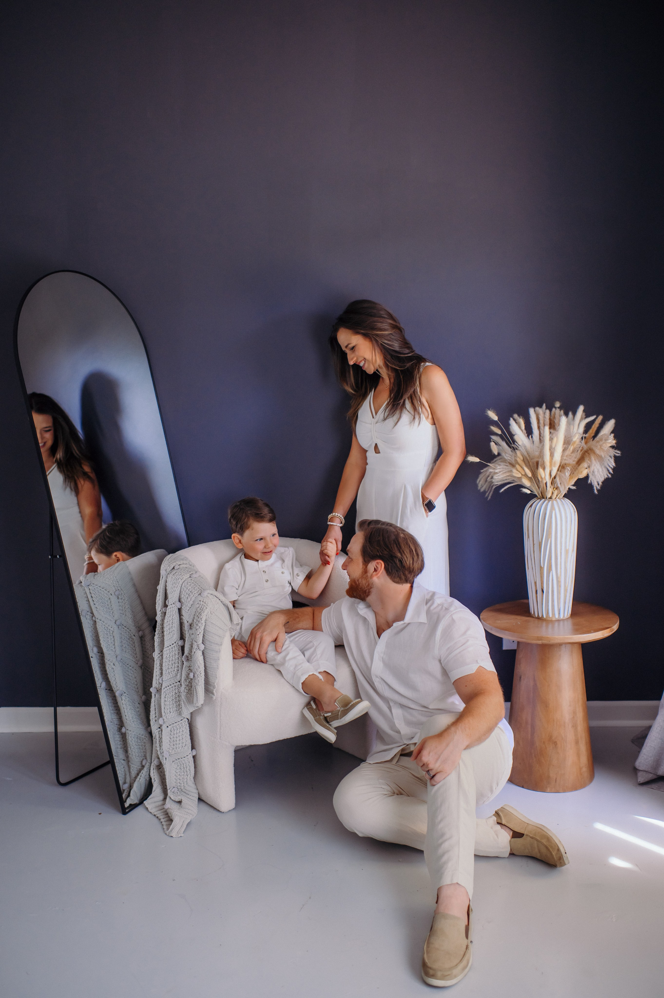 Amanda, Sam and Hayes. Wedding, maternity and family photographer in Charlotte Tasha Minn