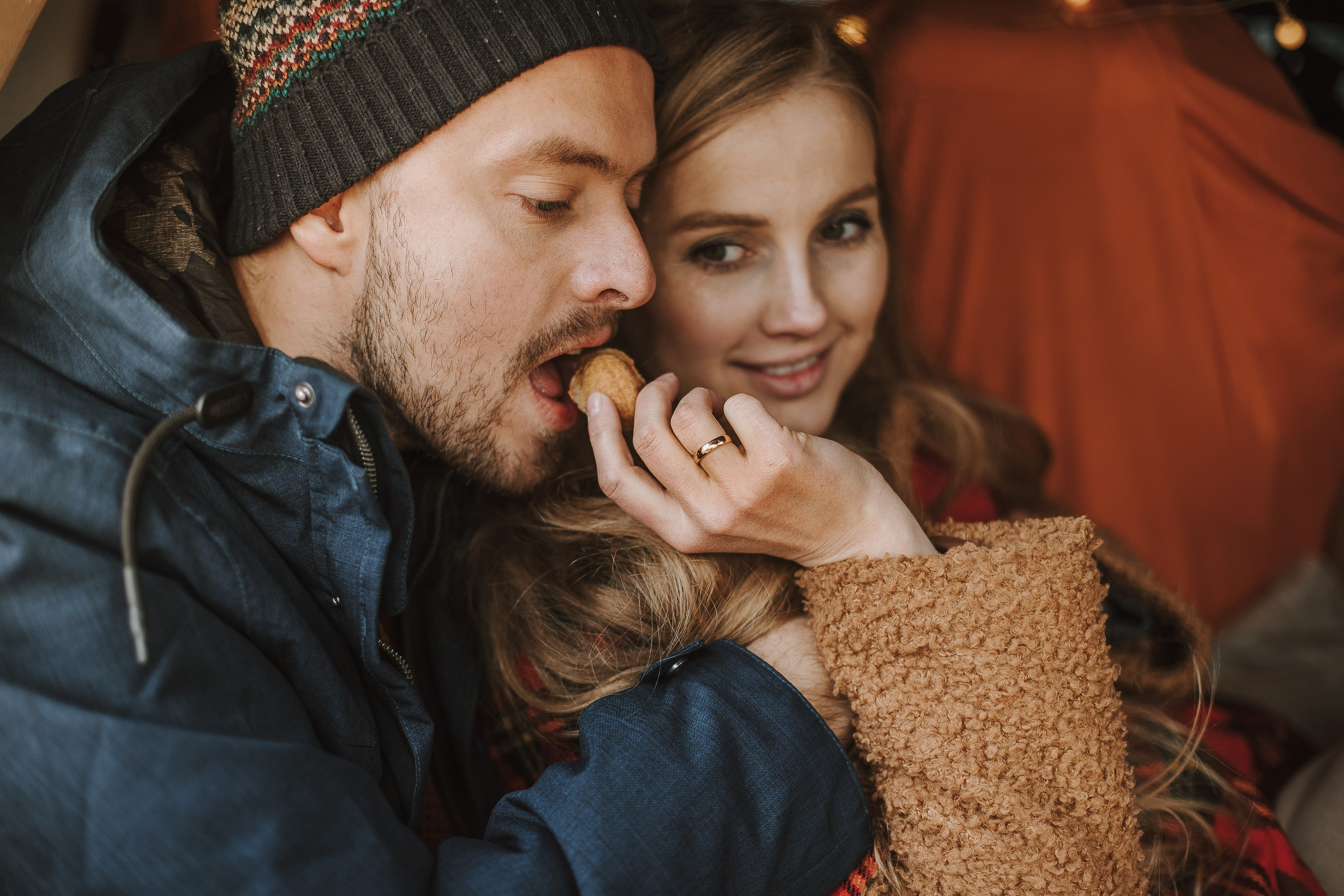 Rudens fotosesija ar mašīnu. Fotogrāfs Rīgā — Katerina Gordik