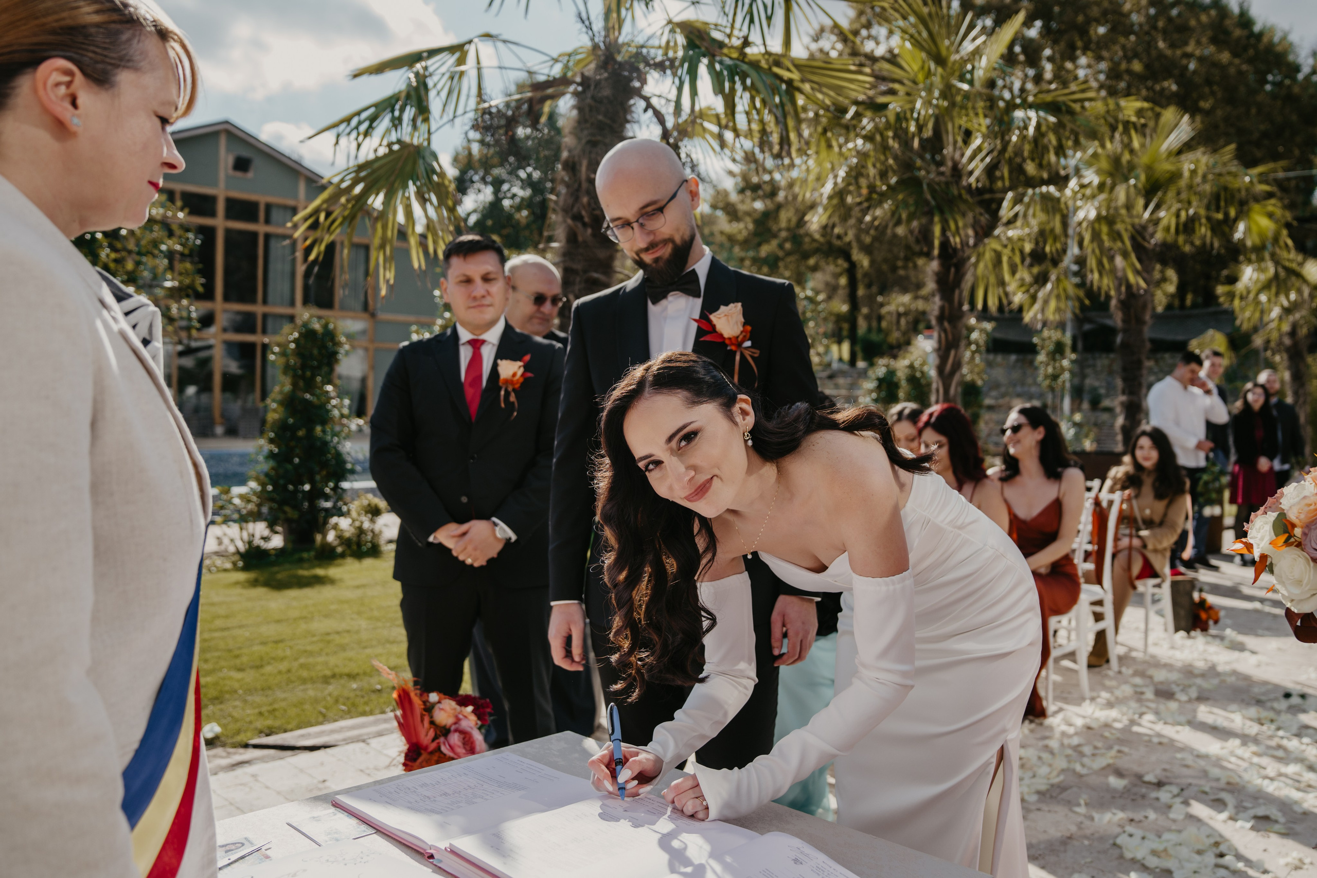 Lavinia & Gabriel. Gabrielacojocariu.com