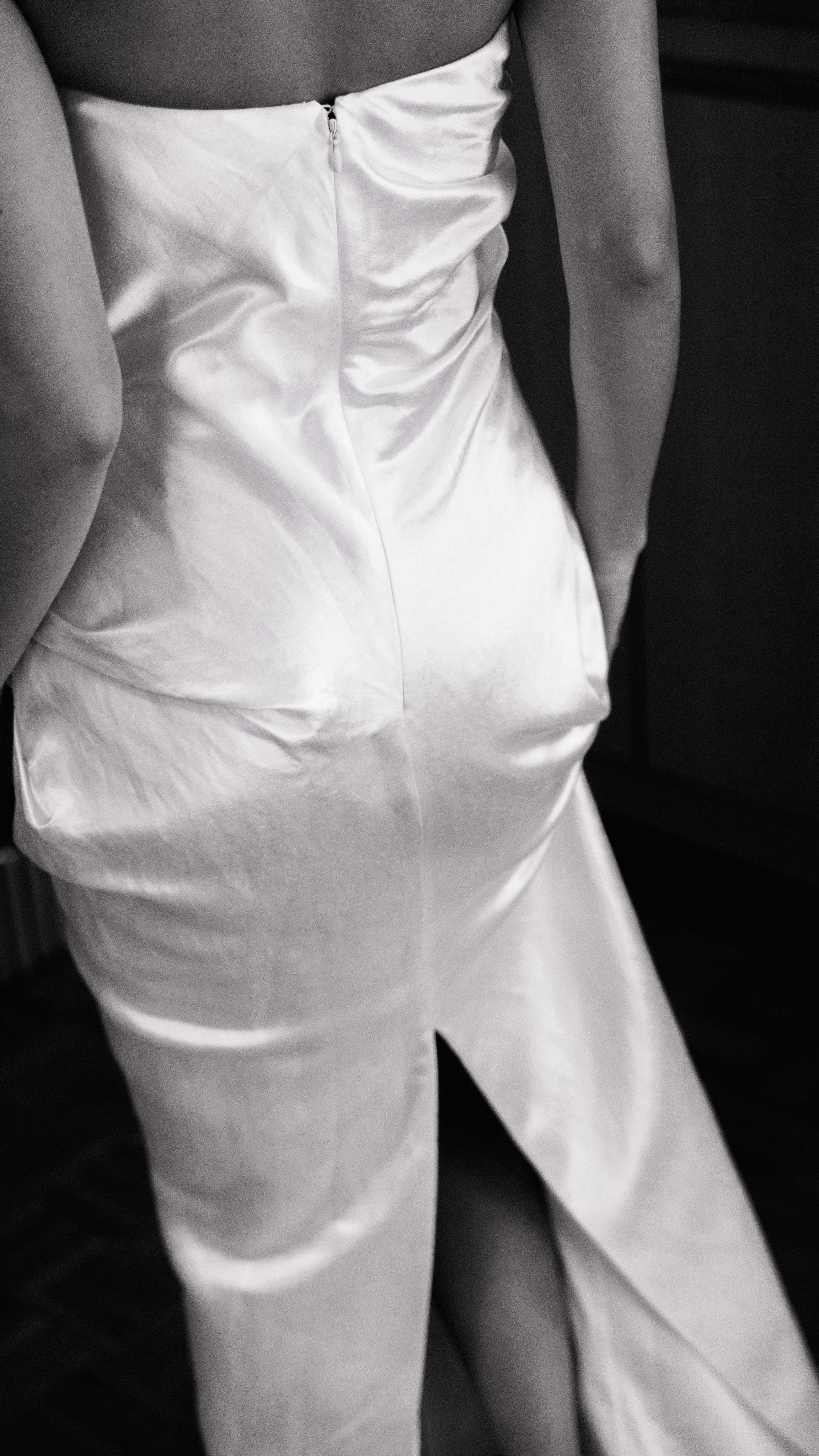 Rolling in Roses. Timeless Wedding & Events Photography. Based in London, working across Europe