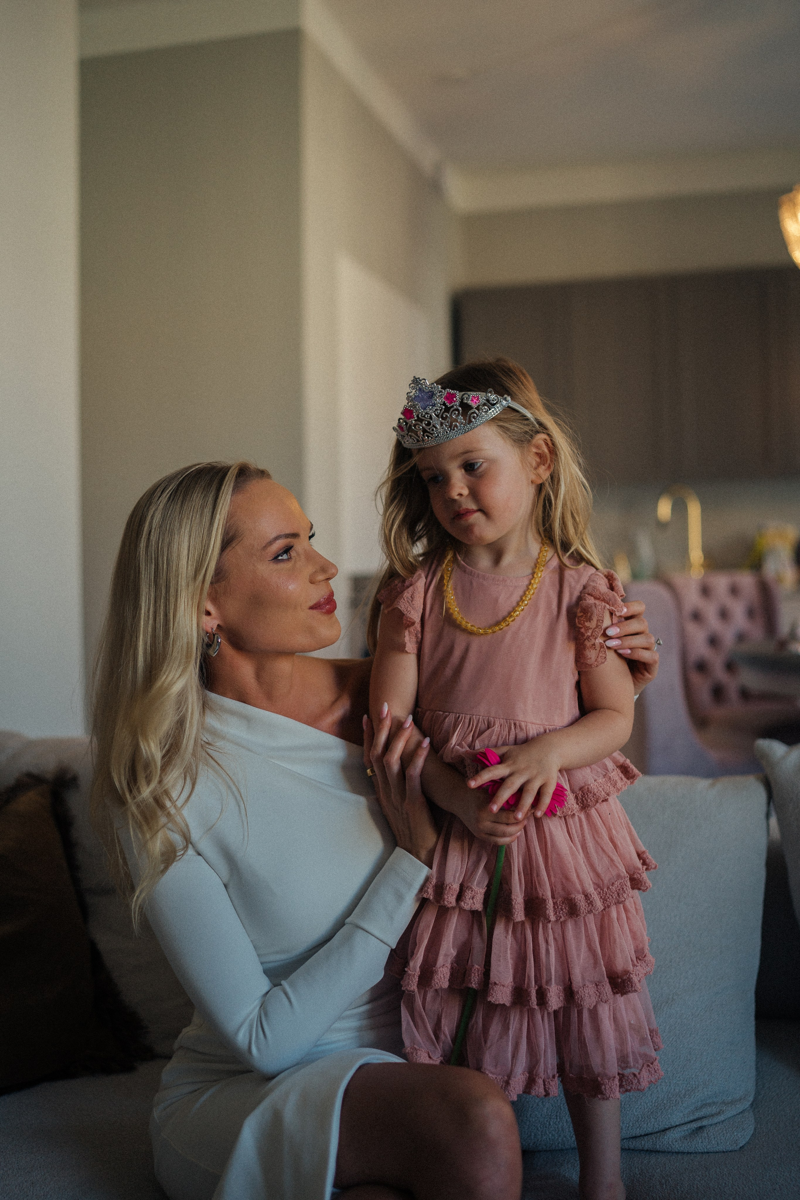 L&H. Wedding and potrait photographer in Helsinki Vickan O