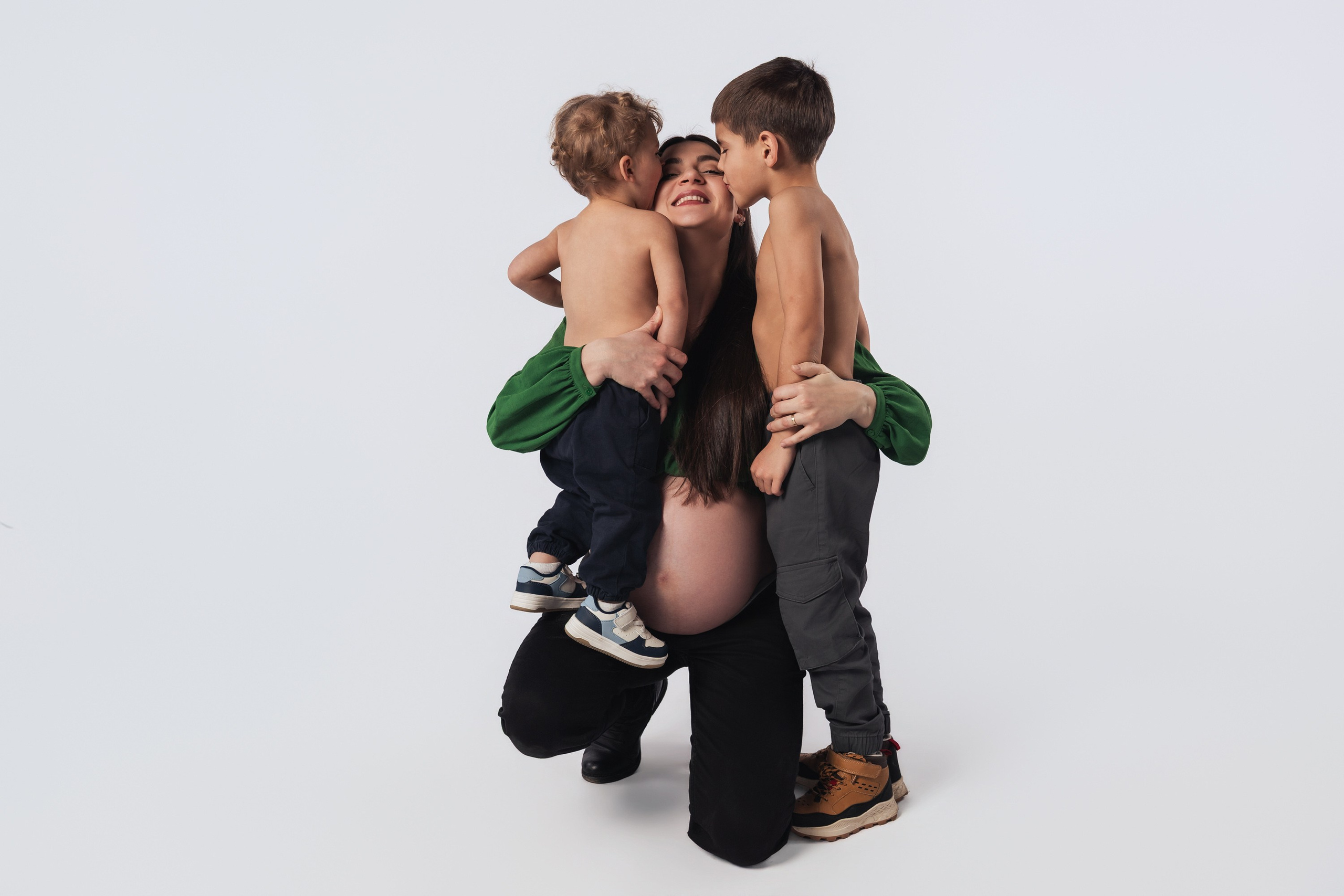 Maternitate | Fam Dragos. Dani Vaida | Fotograf evenimente, portret și familie – Baia Mare Maramures