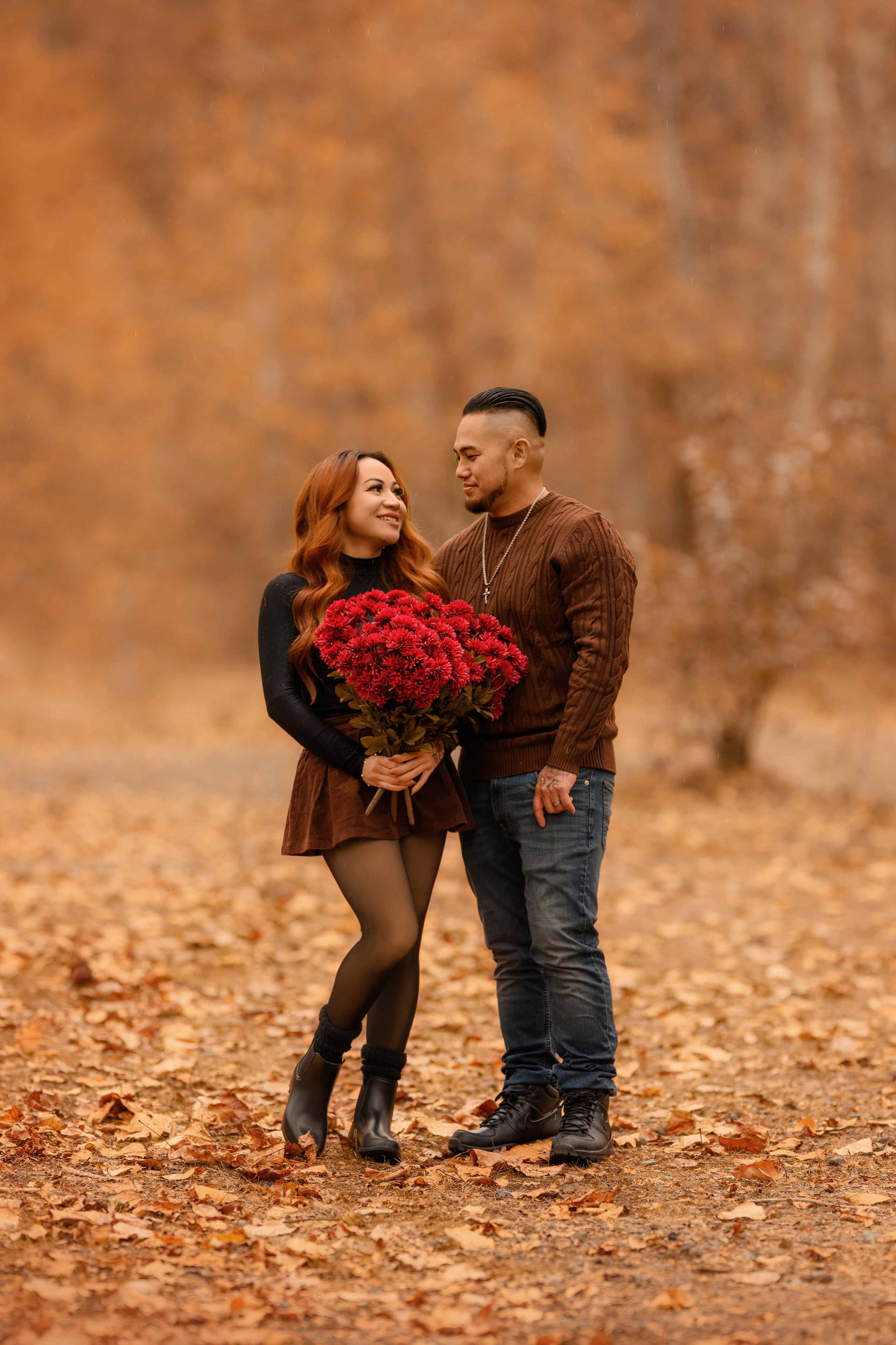 Shayna and her family. Wedding & family photography in Seattle area. Helen Michelle photographer
