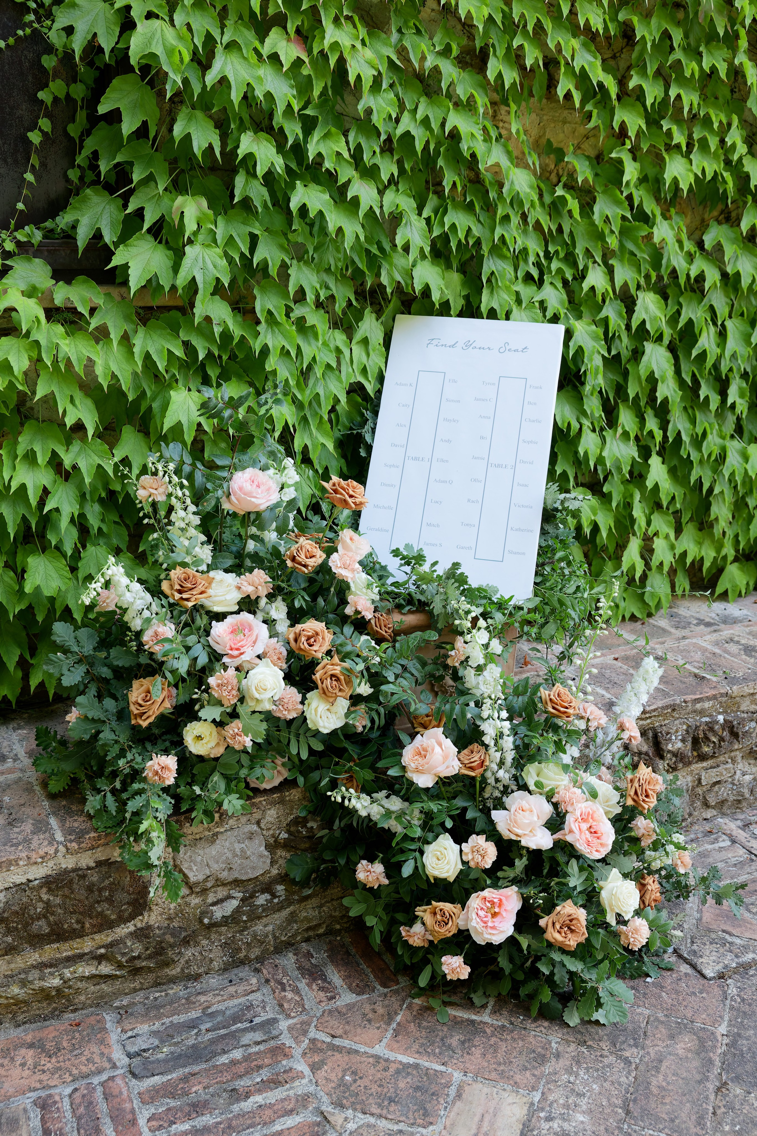 Wedding at Borgo Bastia Creti, Umbria