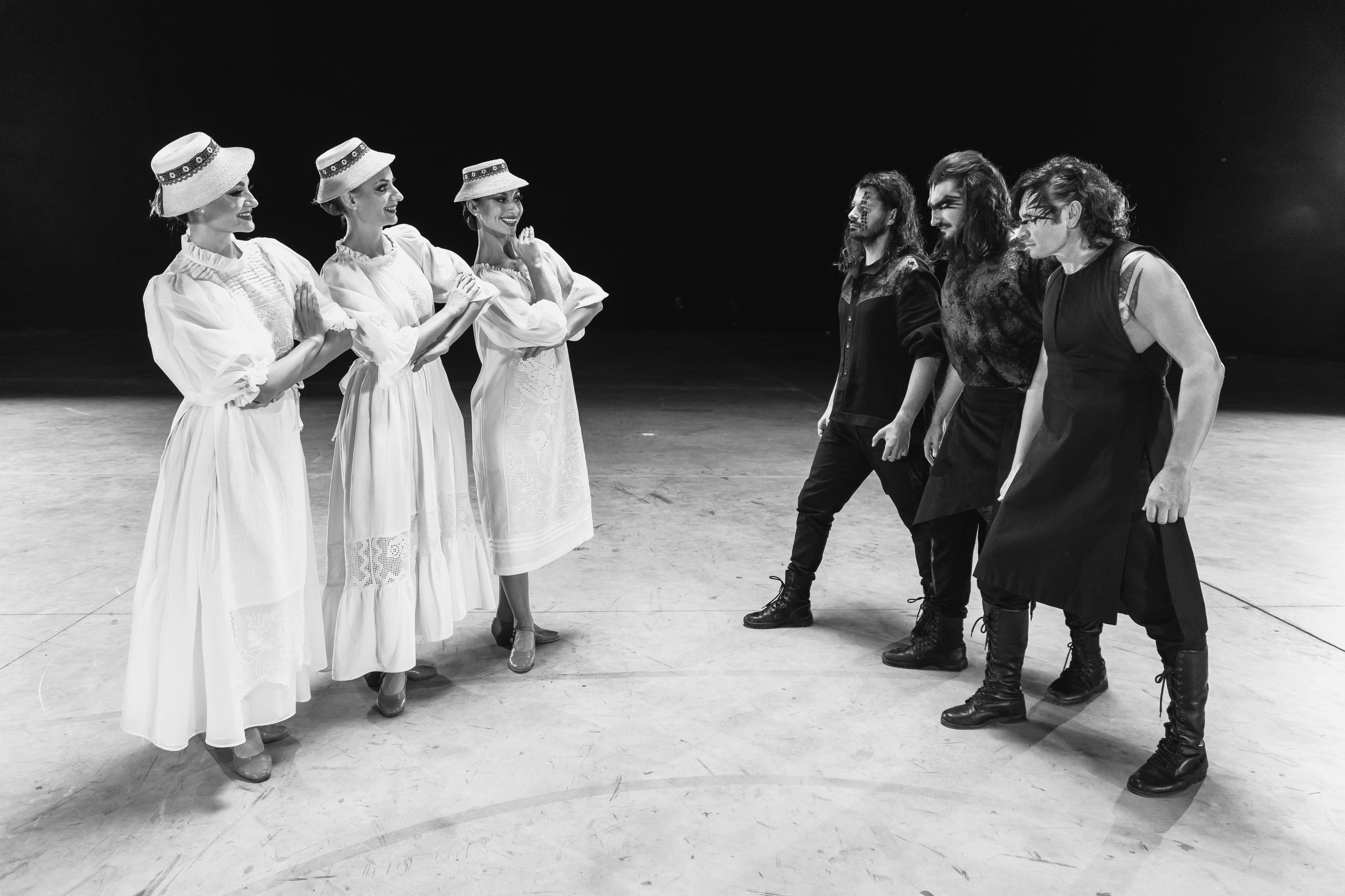 Lupii lui Calancea și Baletul Național JOC