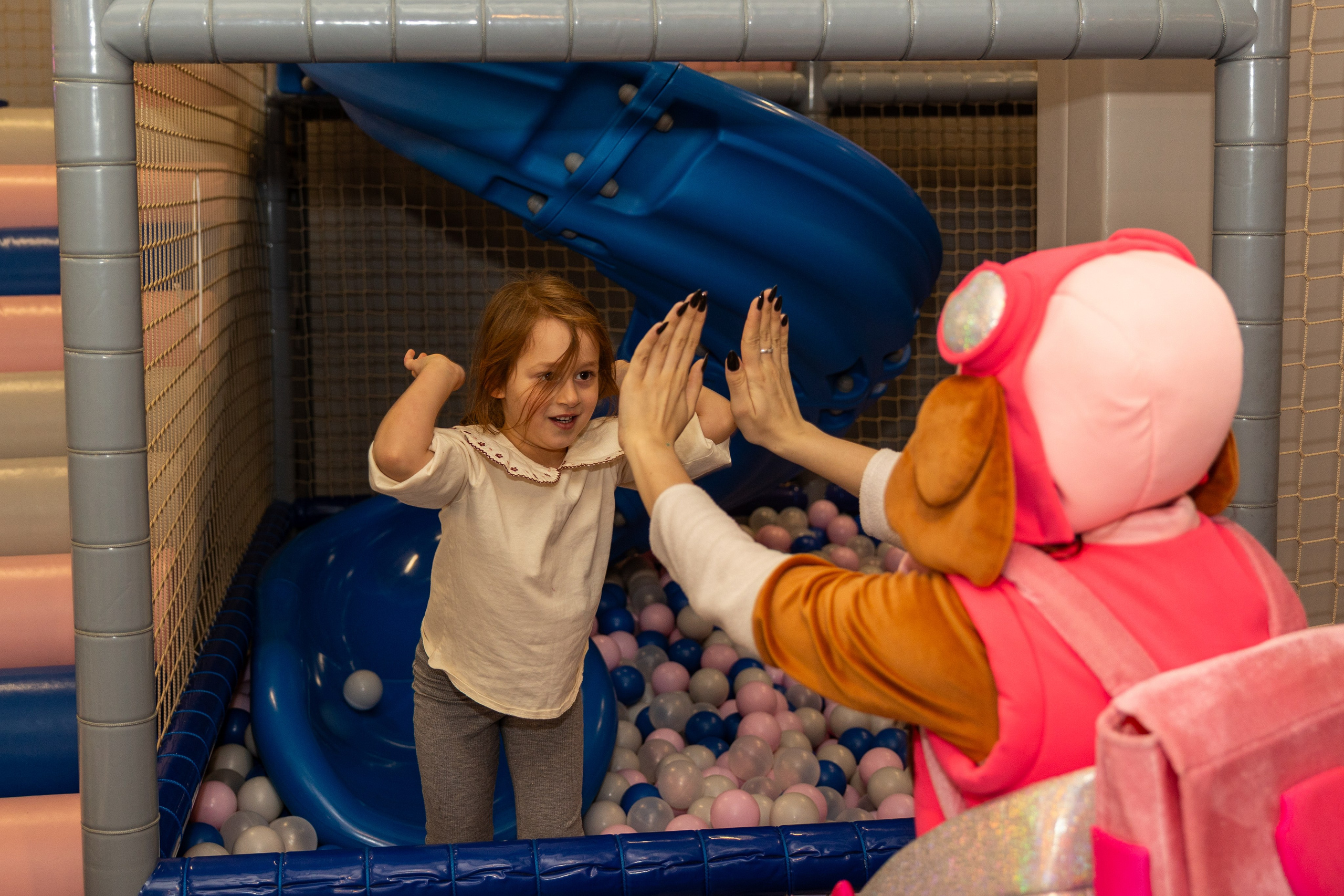 День рождения Артёма 24 января 2026 года. Семейный и детский фотограф в Варшаве Мила Бобровская