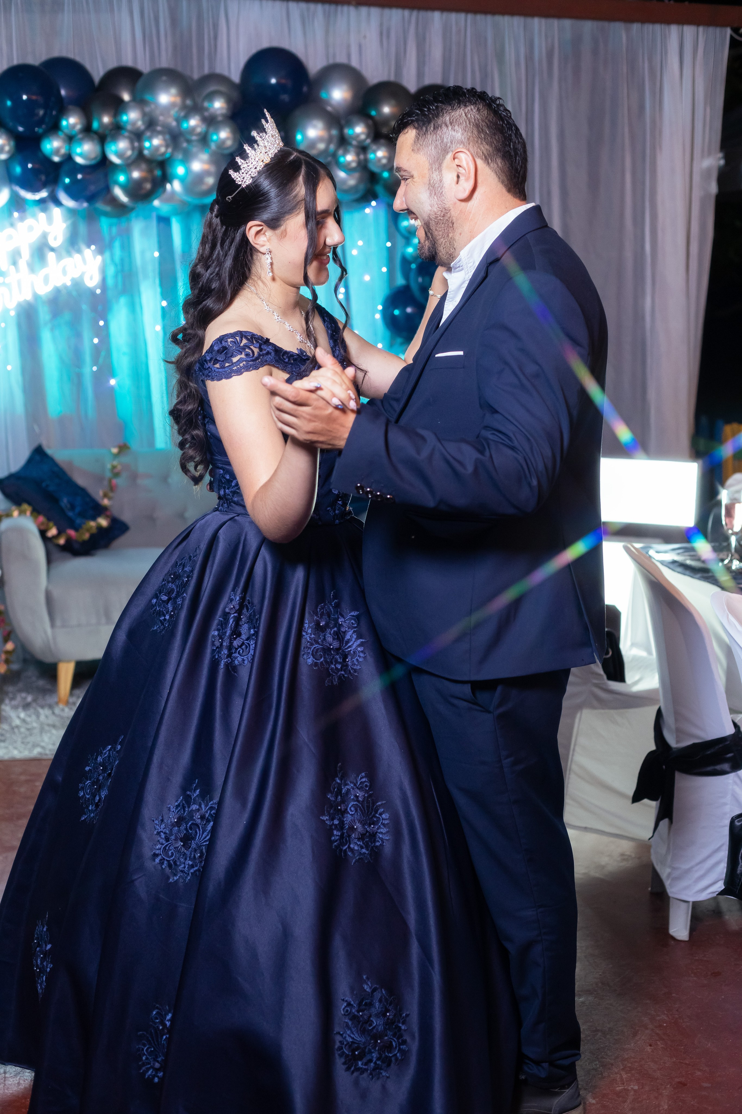 Evento de 15 años completo fiesta 15 años completa pre 1 años. Fotografía profesional para su evento y marca personal