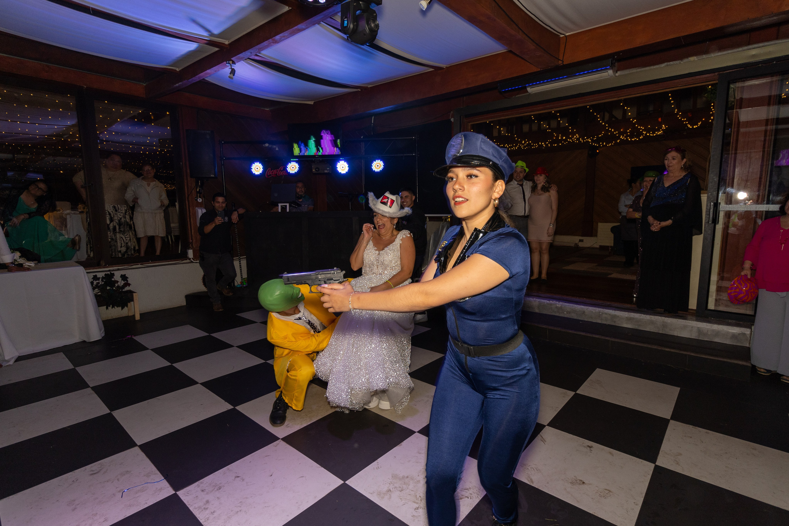 Katherin y Daniel. Dinka & Emilio - El arte de preservar lo que no se repite