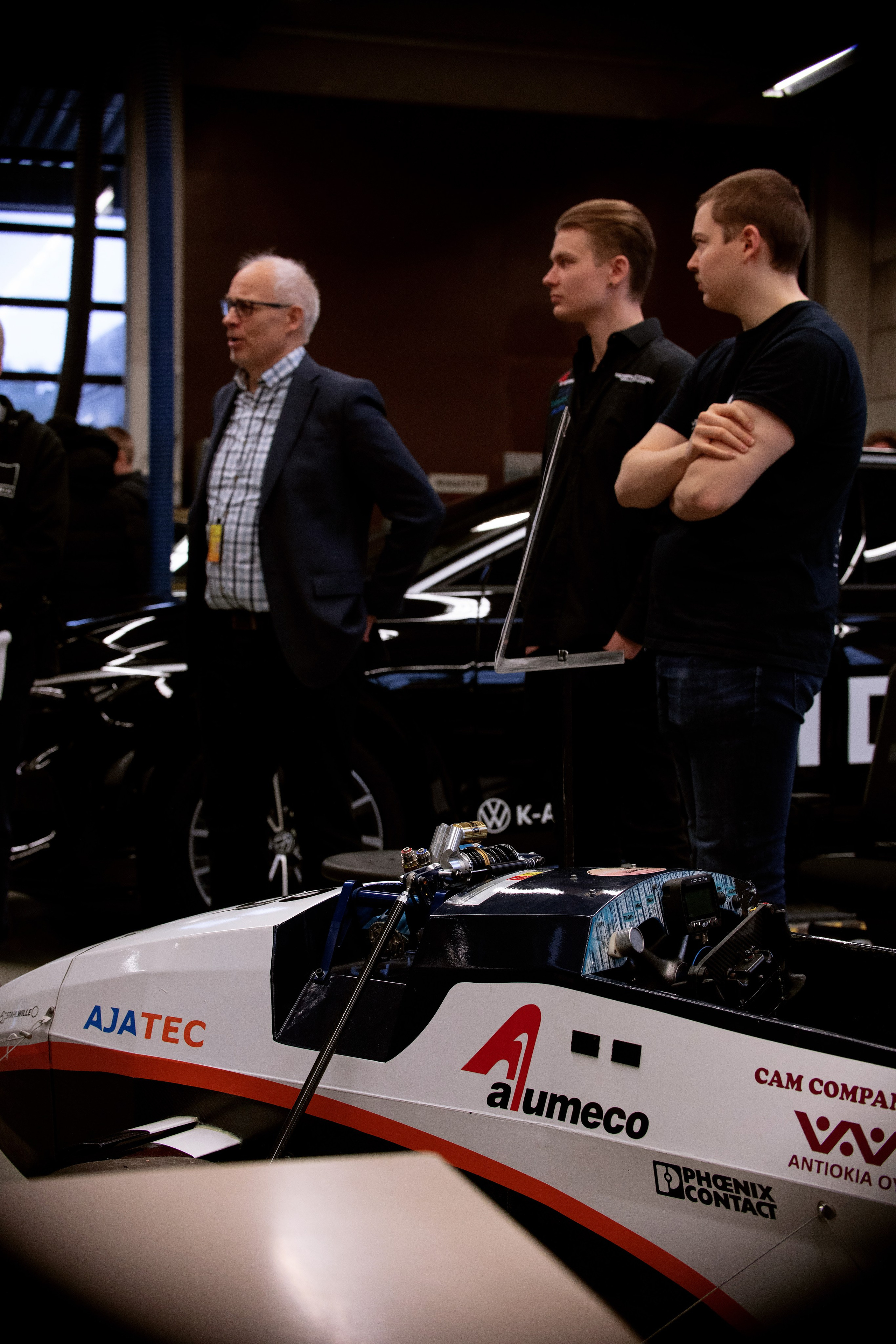 Ремонт автомобилей. Екатерина Мансур Портретный фотограф в Финляндии (Хельсинки и Уусима)