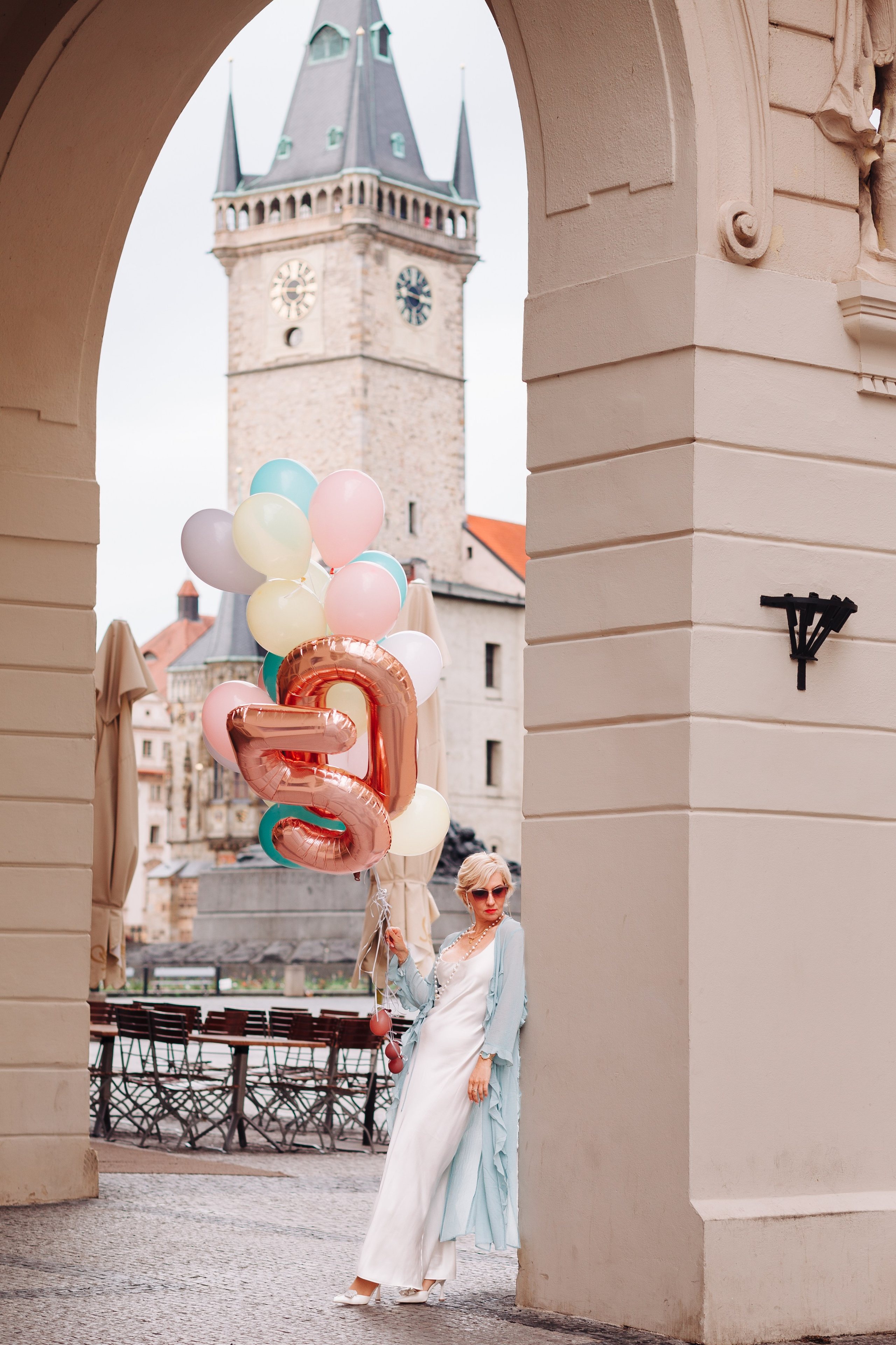 Kate. Photographer in Prague for tourists