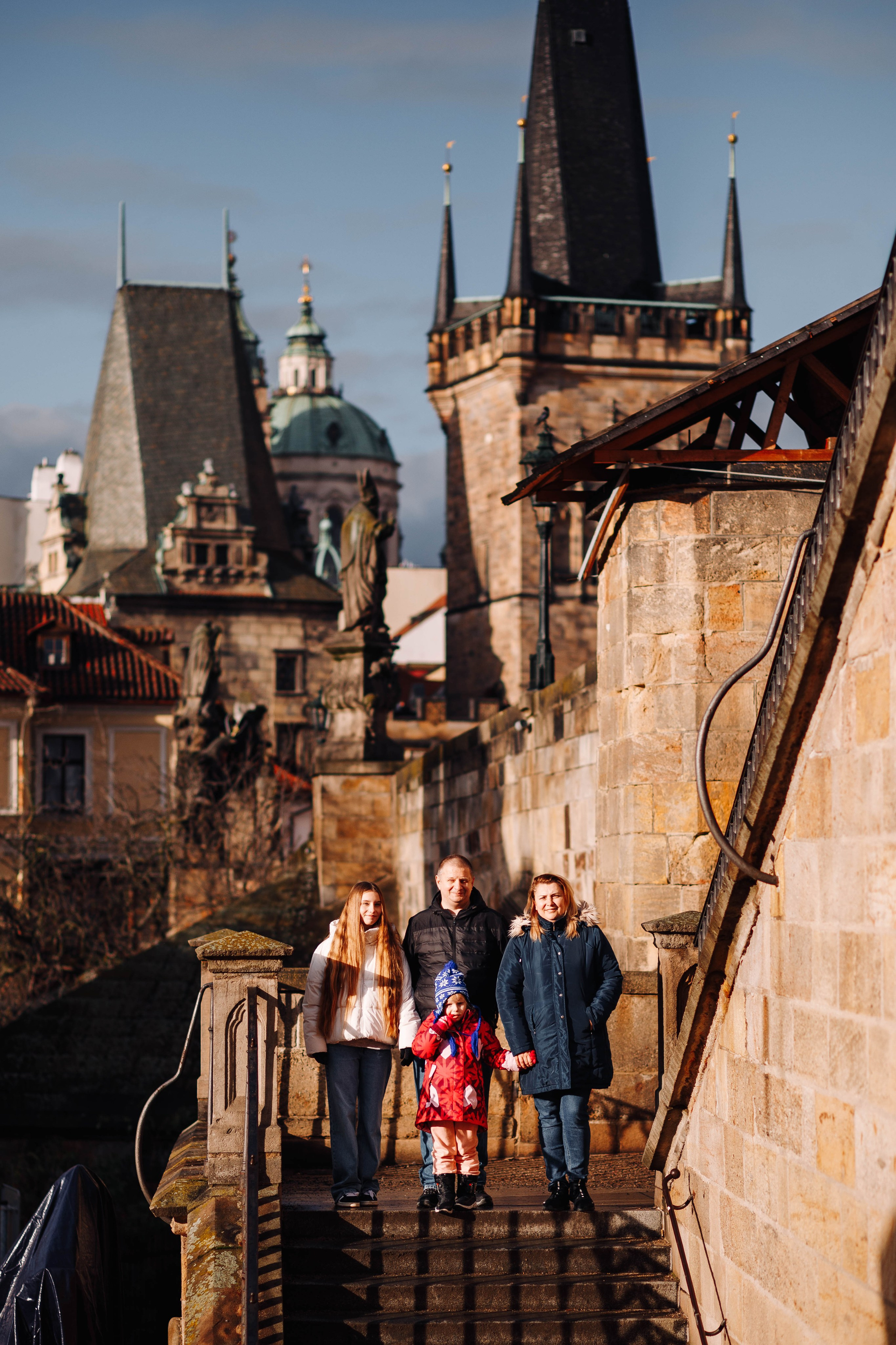 Family photoshoot. Photographer in Prague for tourists