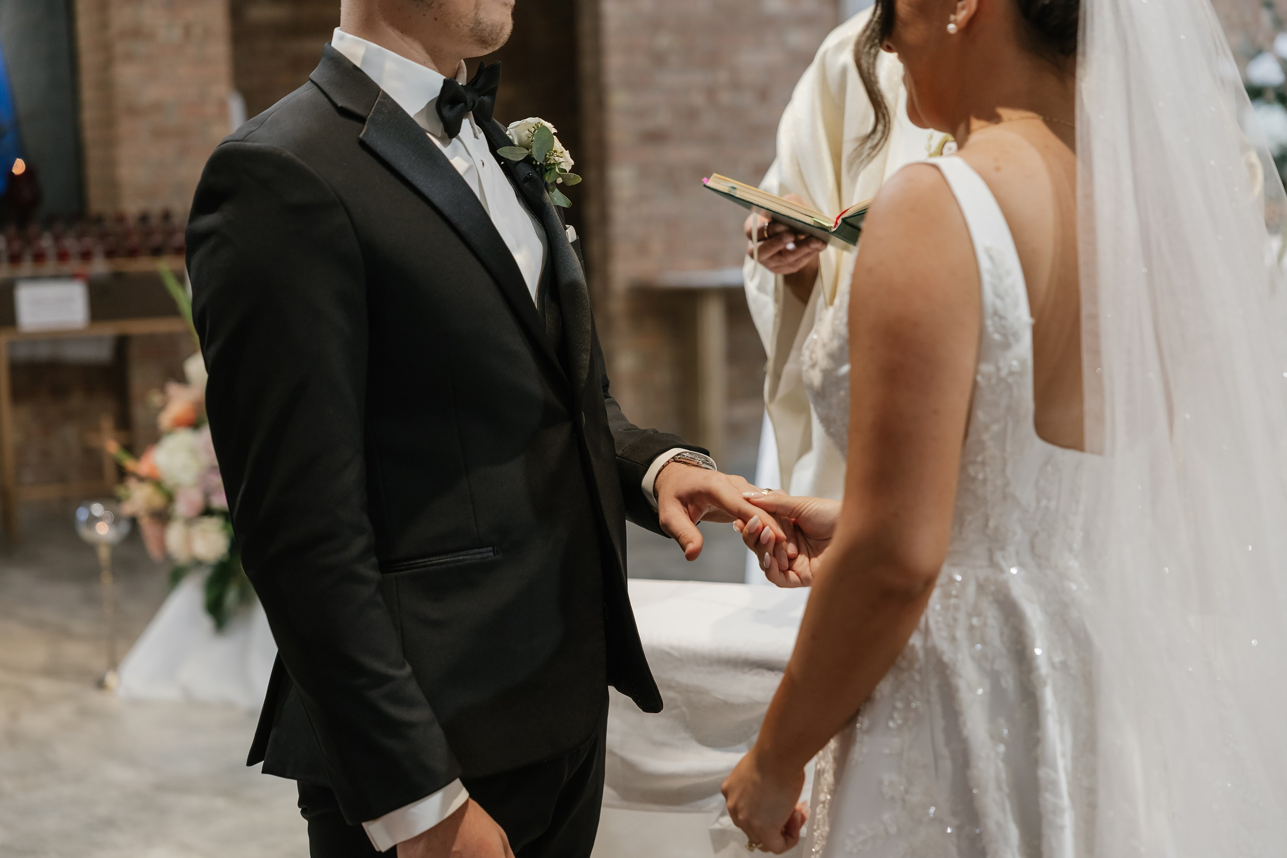 09.06.2025 Wedding. Wedding family event photographer in Chicago Nick Yushevich