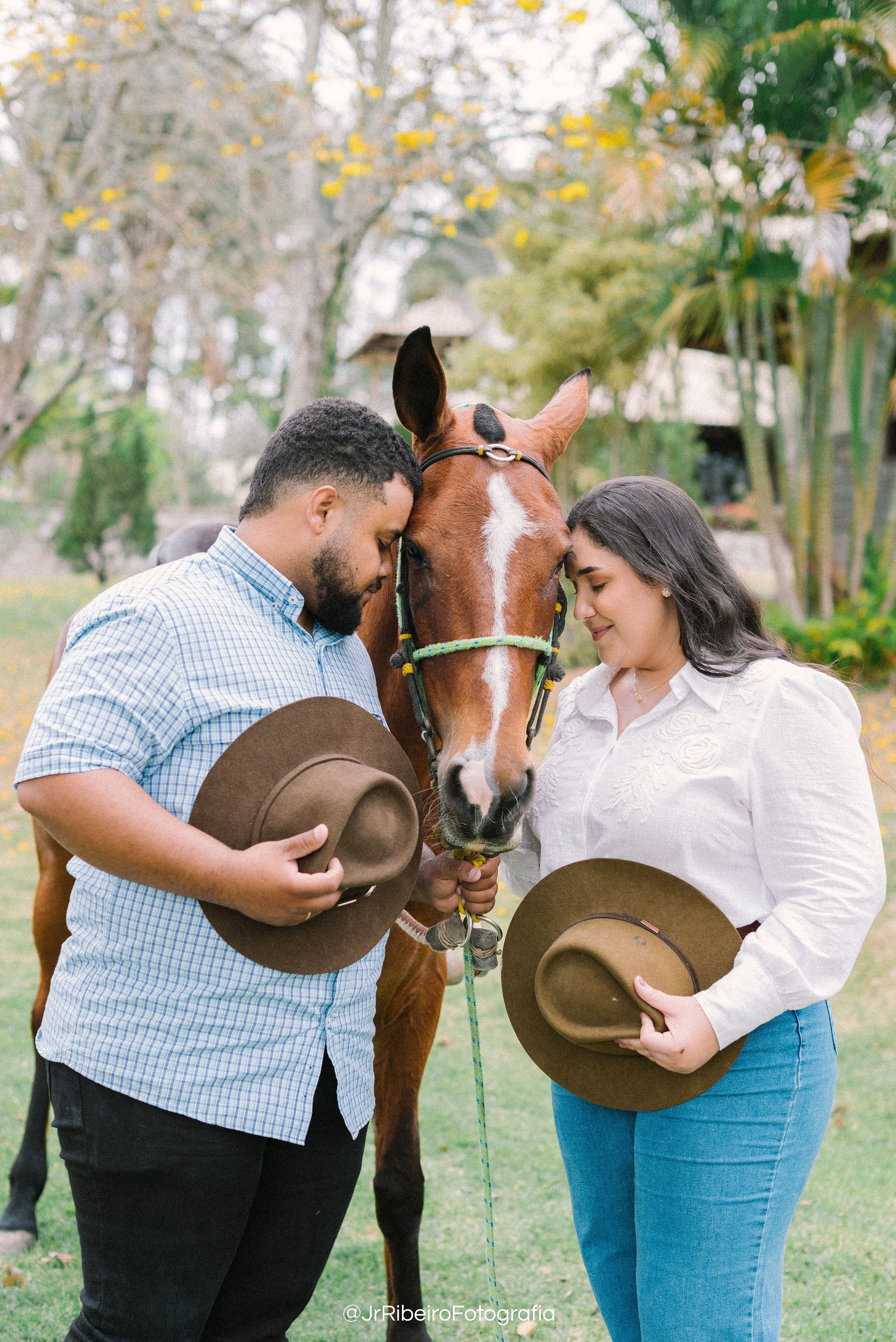 Gabriel & Joyce | Pré Wedding. Junior Ribeiro Fotografia