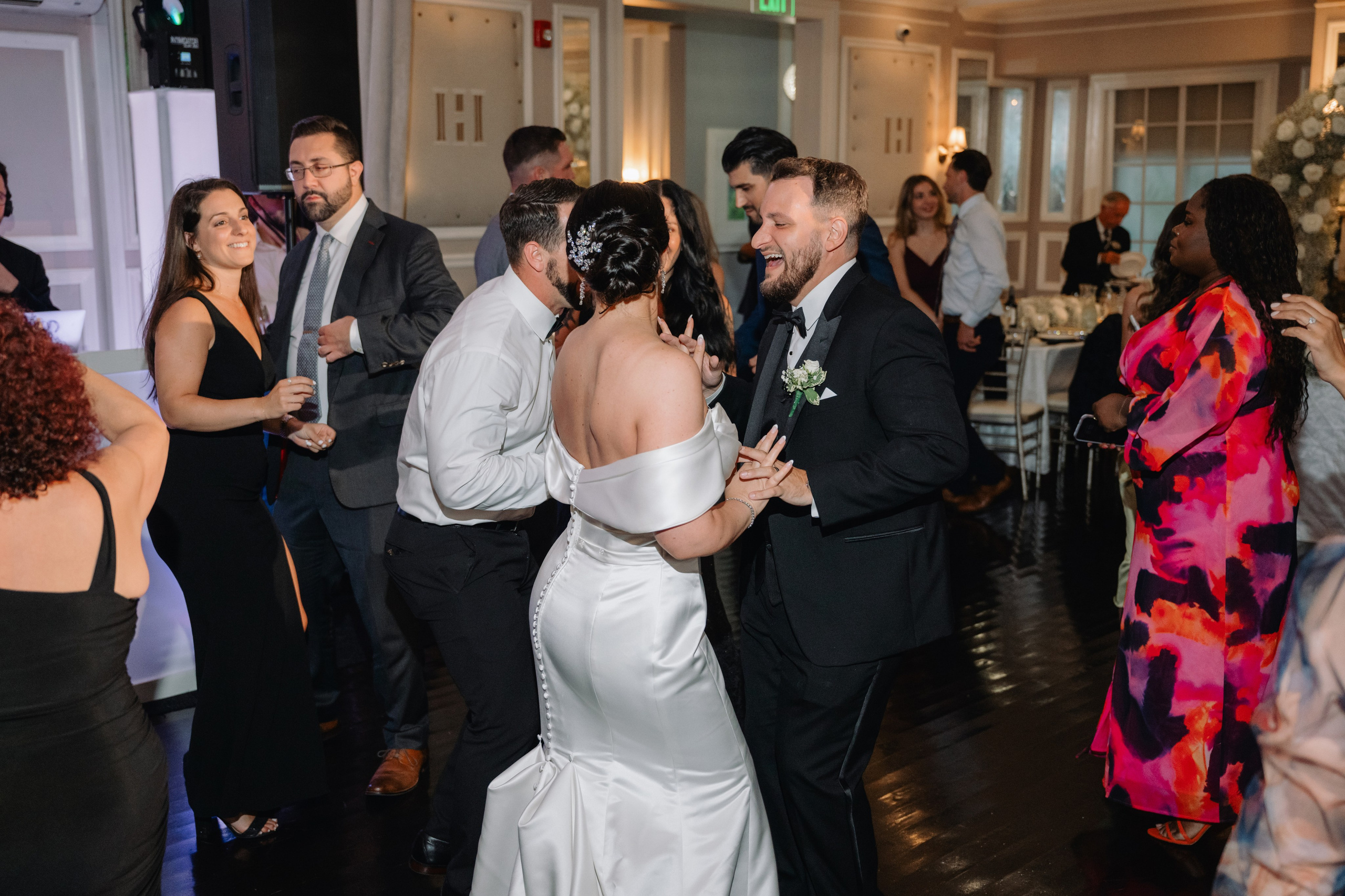 Summer Wedding at The Briarcliff Manor | Taylor & Richie | New York Wedding Photography