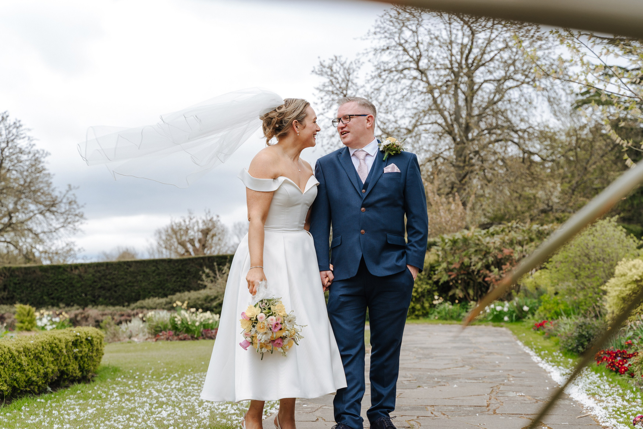 Luke and Nicola’s wedding at Danson House. Photographer in England Ekaterina Romanova