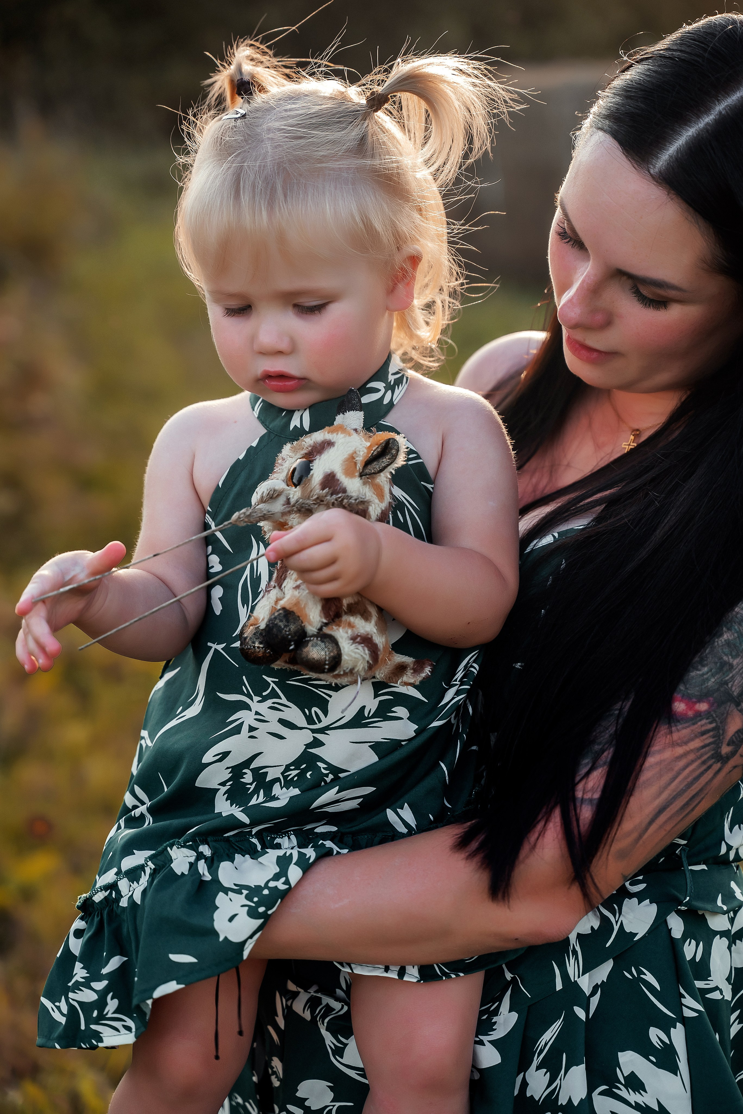 Мама с дочкой. Ваш фотограф в Латгалии — Александра Юхневича!