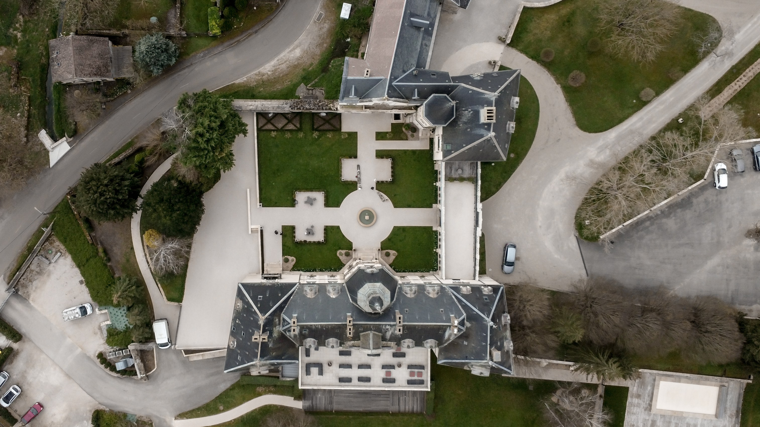 Weddings. Holigood foto y video reportaje de bodas en San Sebastián y Europa