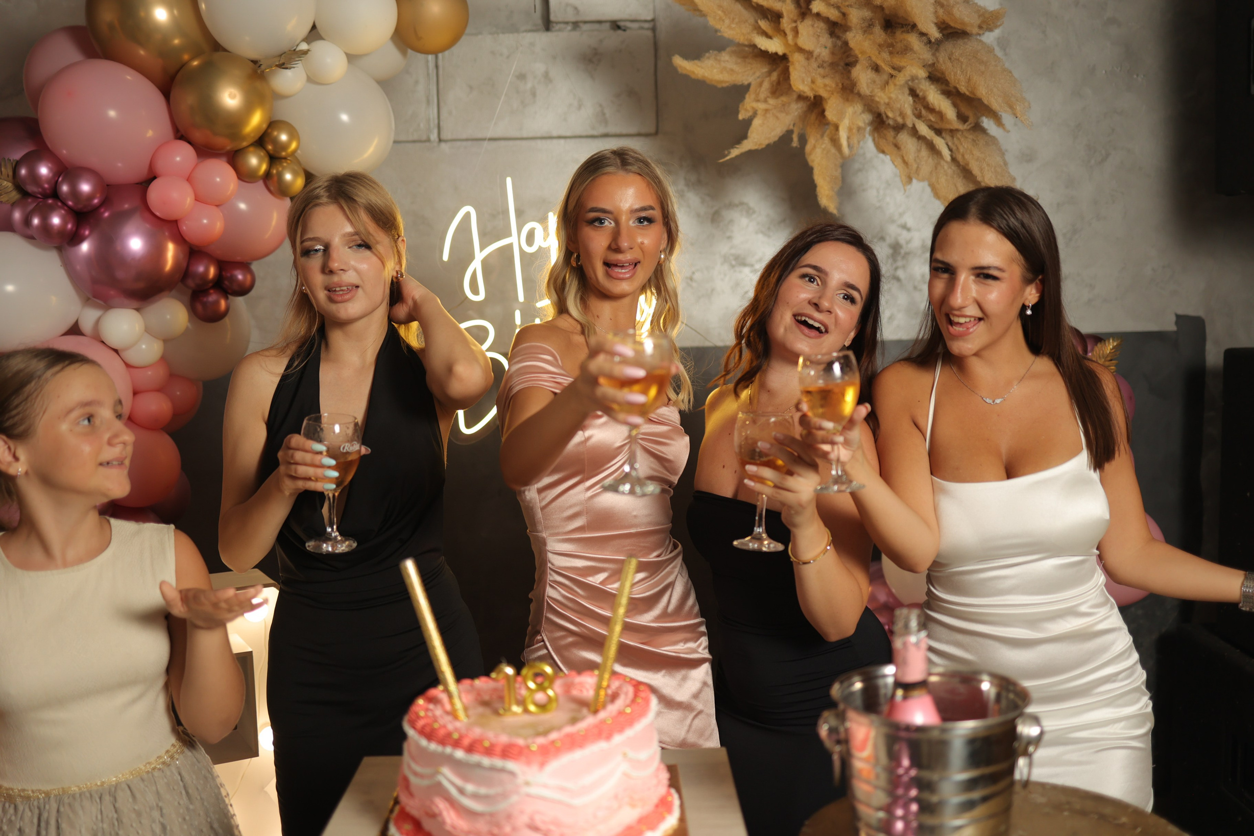 Elizabet. Vlada toskic wedding and event photographer