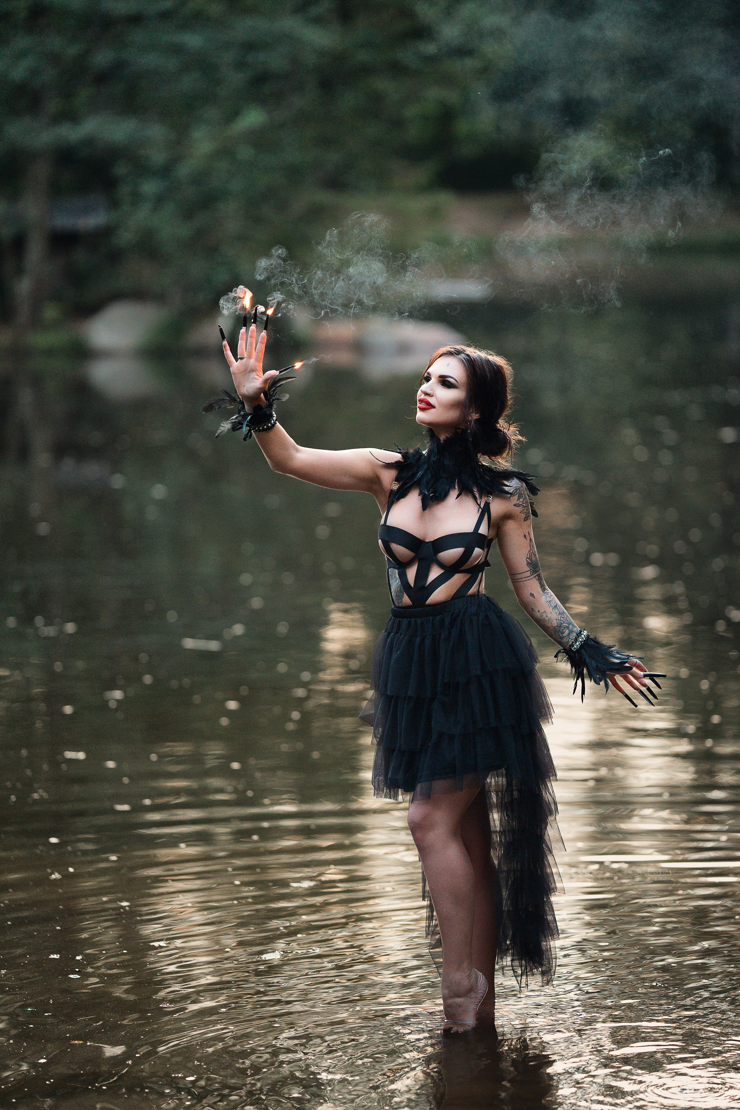 Witch at the lake. Familien, Lifestyle und Portrait Fotografin in Trier, Luxembourg