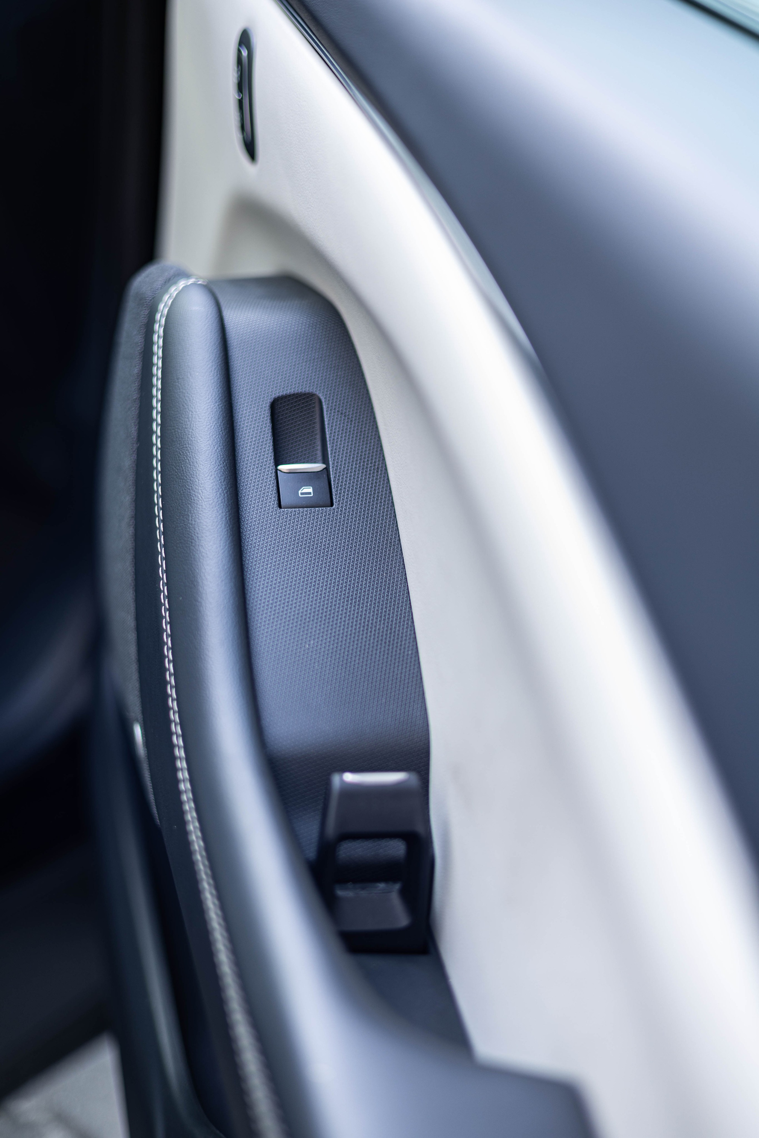 Пример фото автомобиля на продажу. Семейный фотограф Кишиневе, Молдова Врабий Ольга