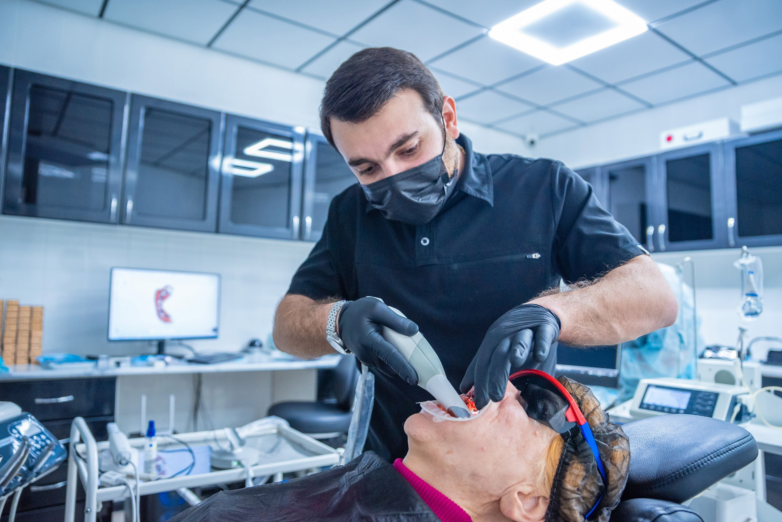 Фотосессия в Липецке для стоматологической клиники New-Dent