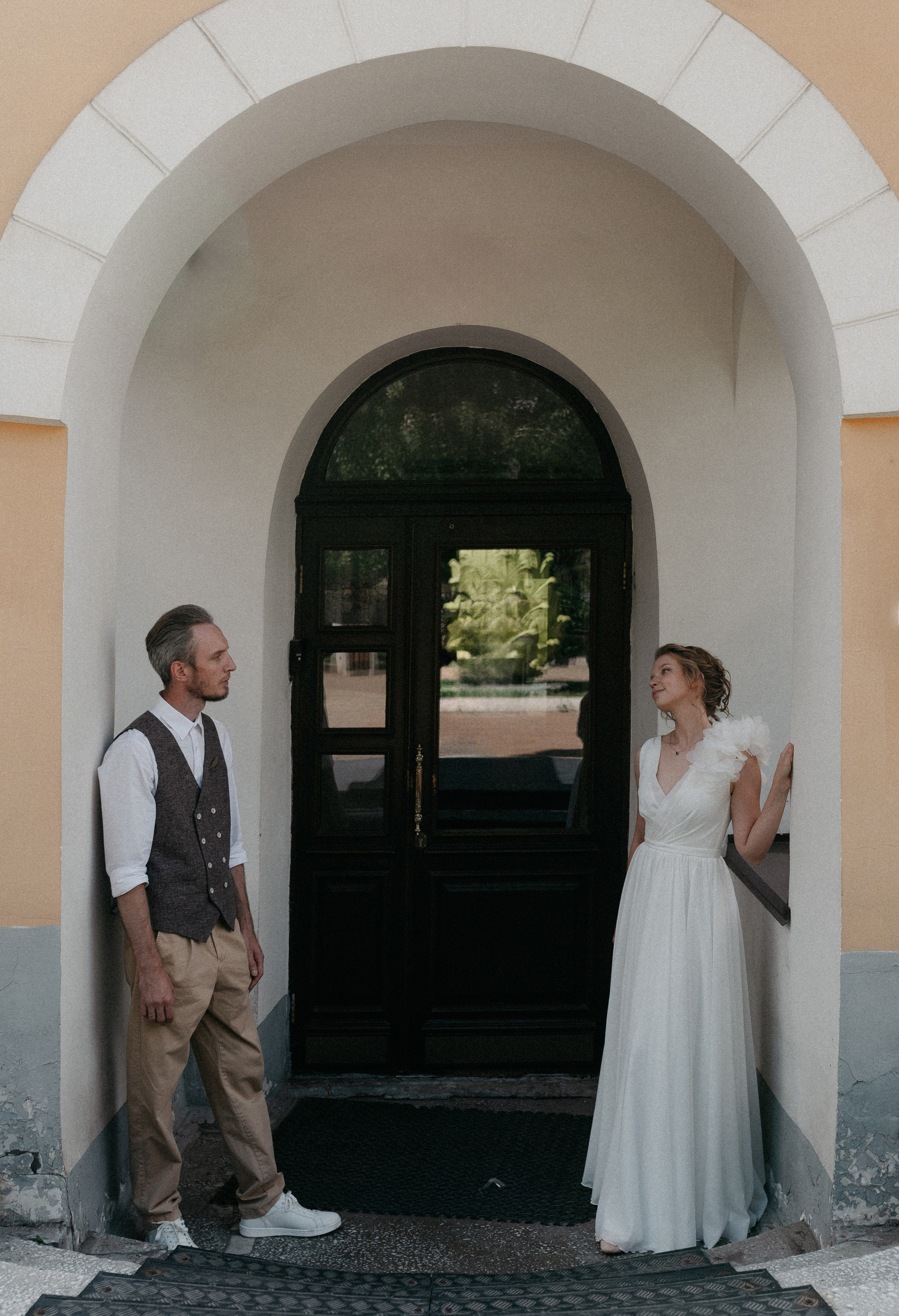 Bright. Wedding and commercial photographer