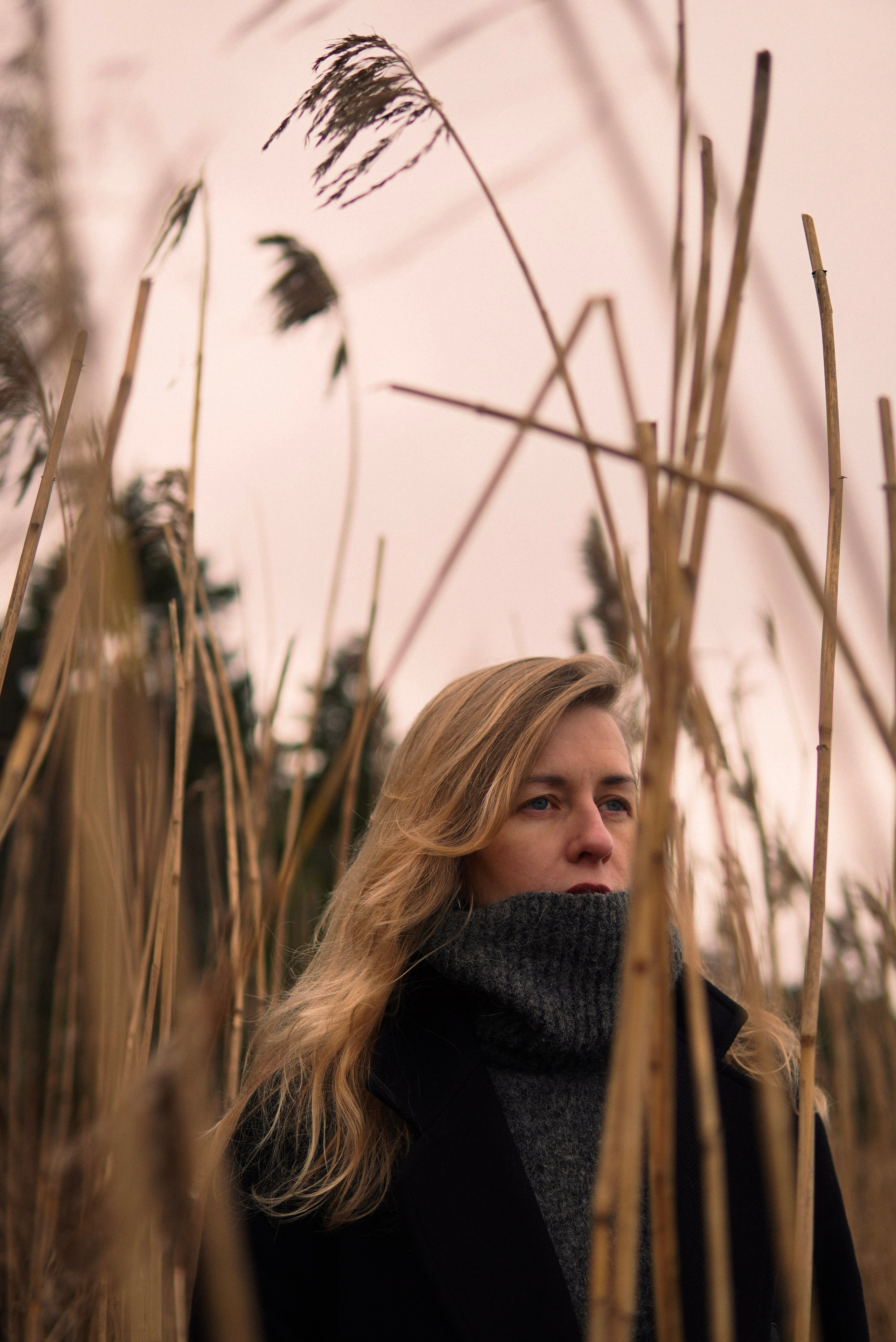 Rannal. Meeste ja naiste fotograaf Tallinnas Anna Sipari