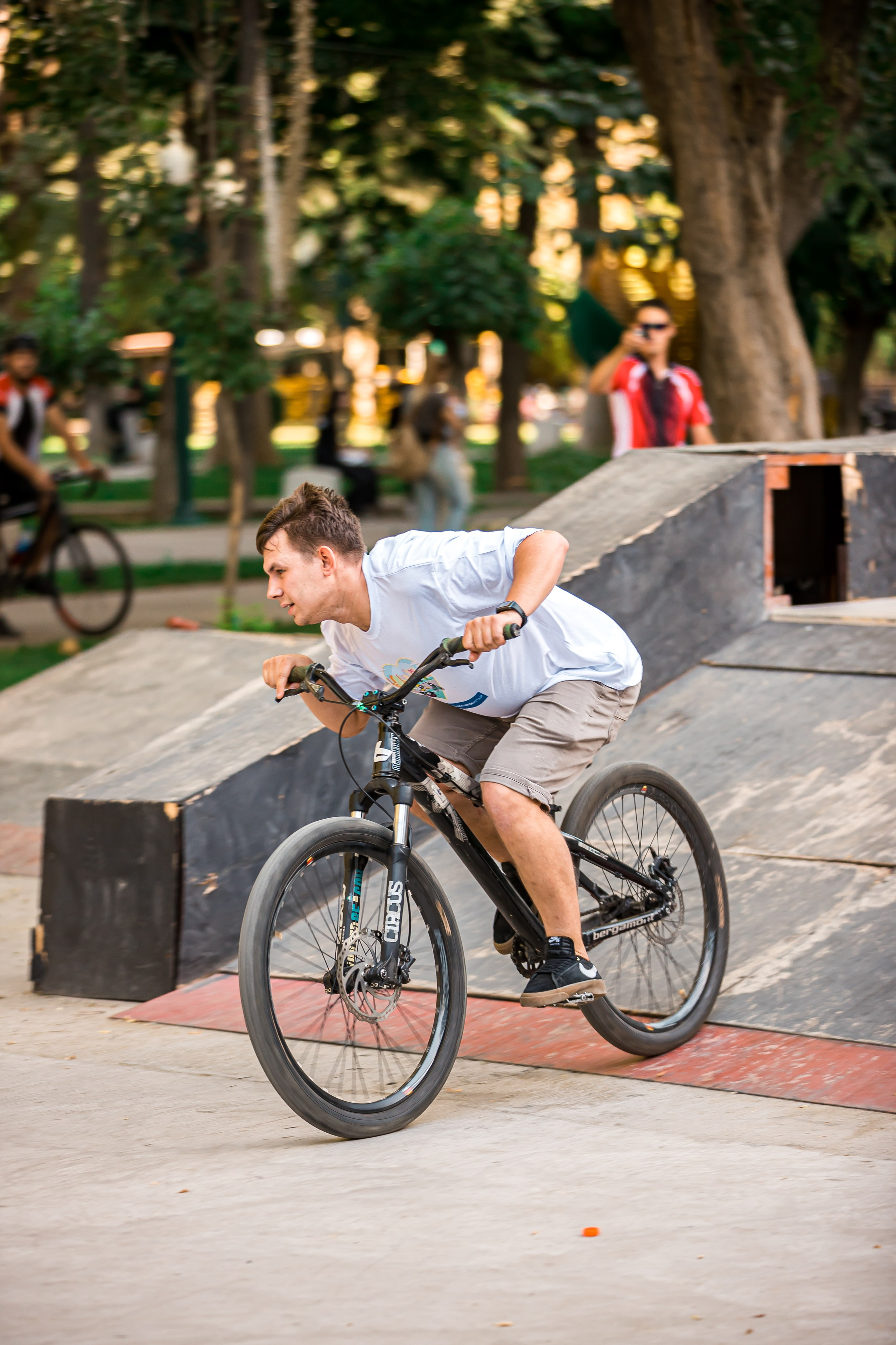 Спортивная фотосъёмка. Яркие моменты, запечатленные в каждом кадре