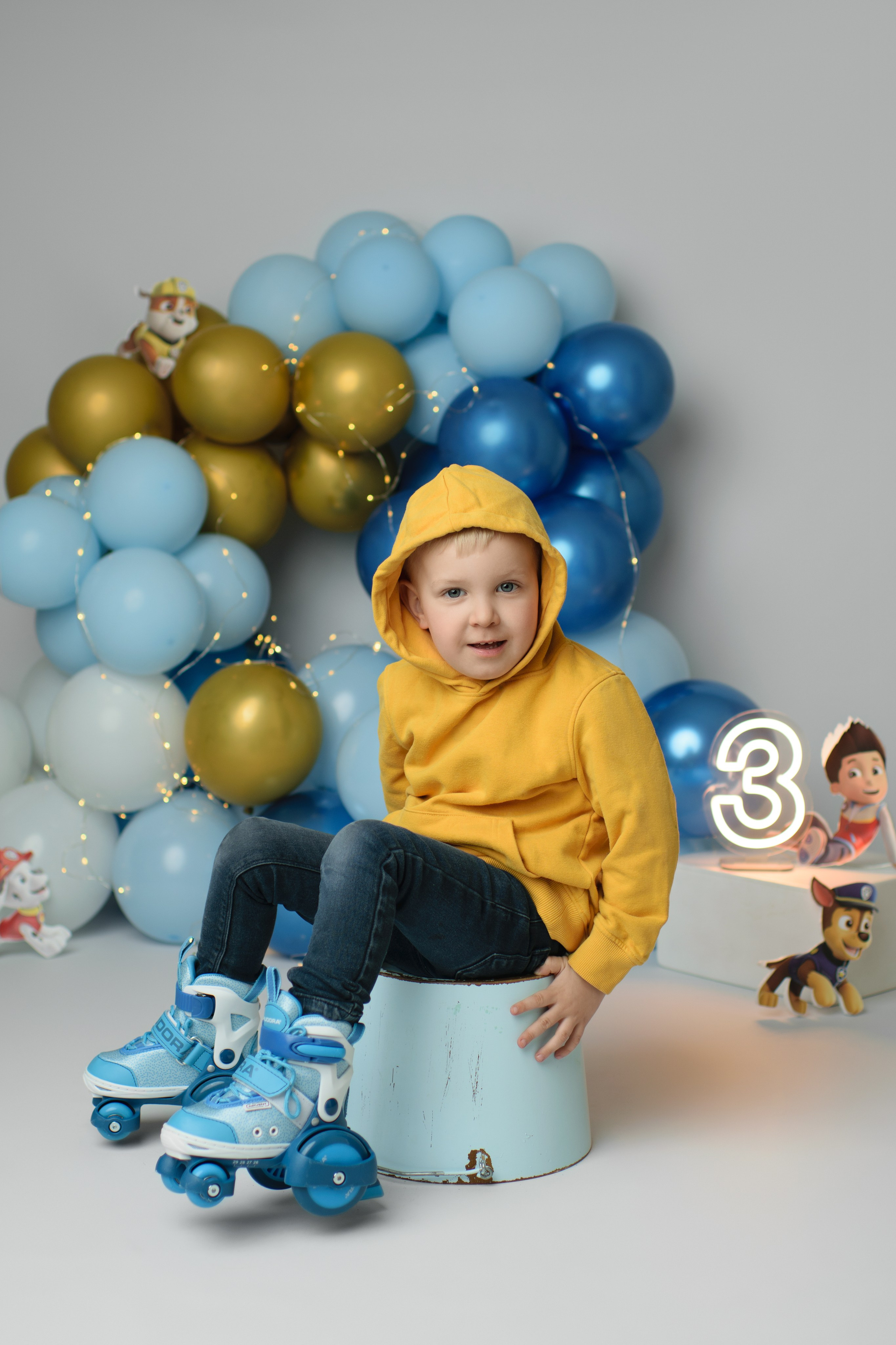 Cake Smash Fotoshooting zum ersten, zweiten Geburtstag. Neugeborene, Baby Fotografin in Düren (NRW) - Vitalina Unruh