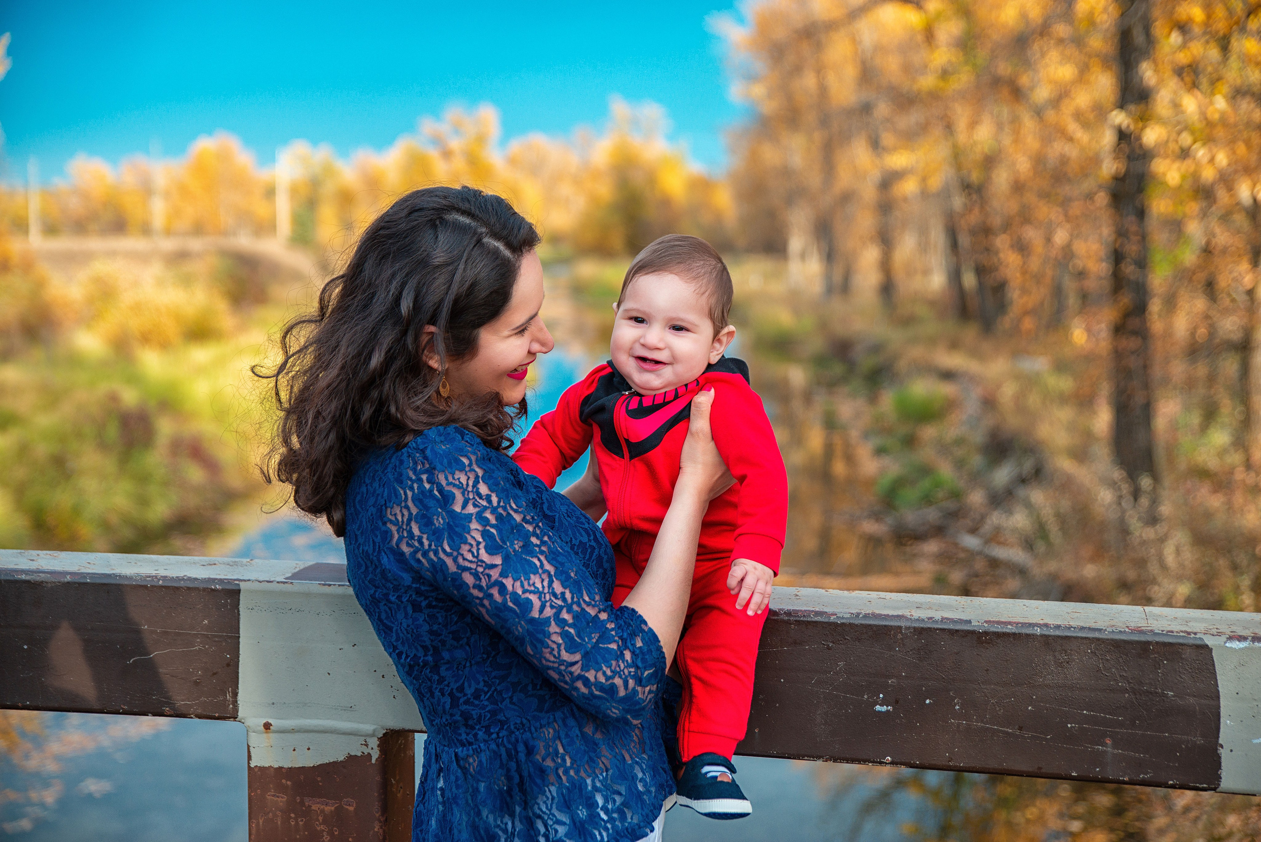 Leonardo’s Family. Carlos Lima Photography — Photographer in Calgary