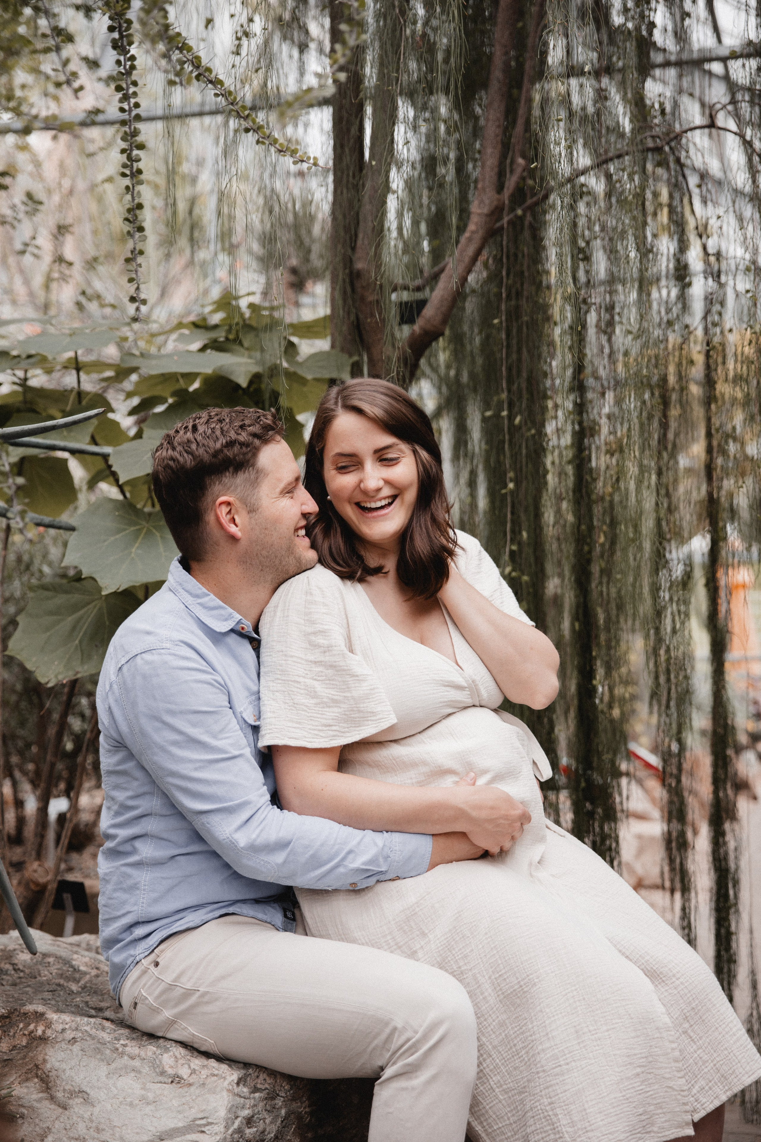 Babybauch Shooting im Botanischen Garten Bochum | Reiche Fotografie. Hochzeitsfotografin Bochum | Halyna Reiche Fotografie NRW