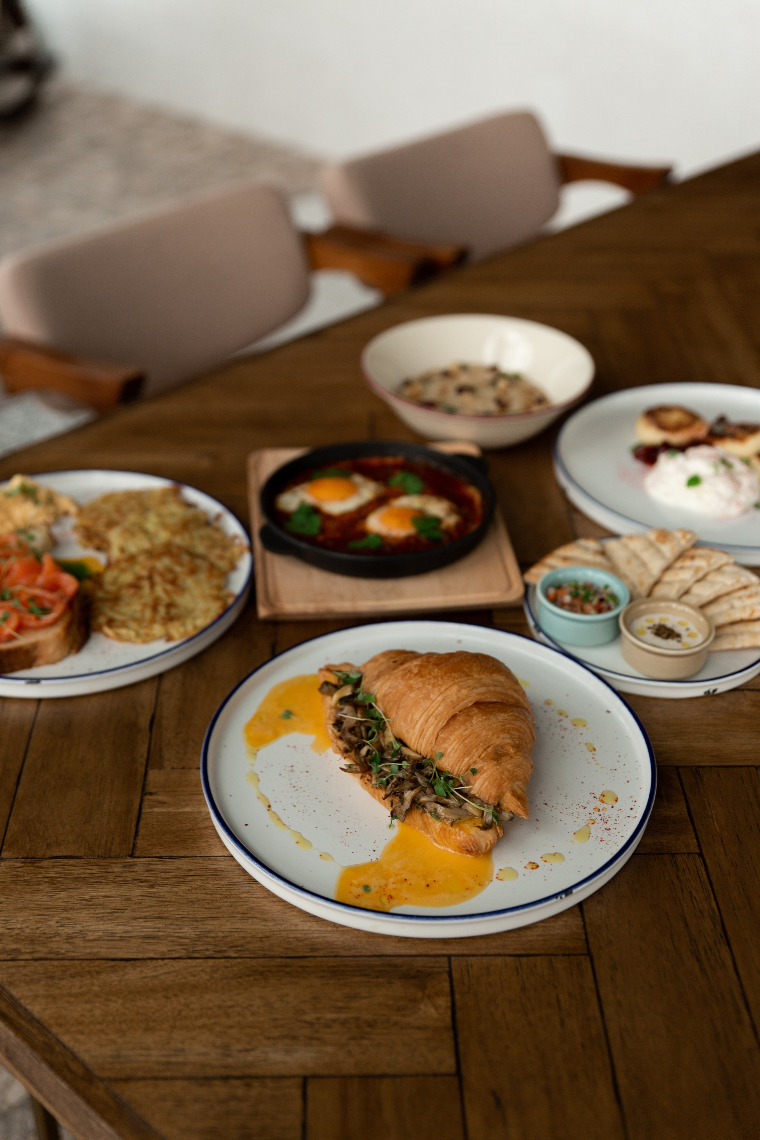 Merchants coffee shop. Photographer Vladmir Gladkov