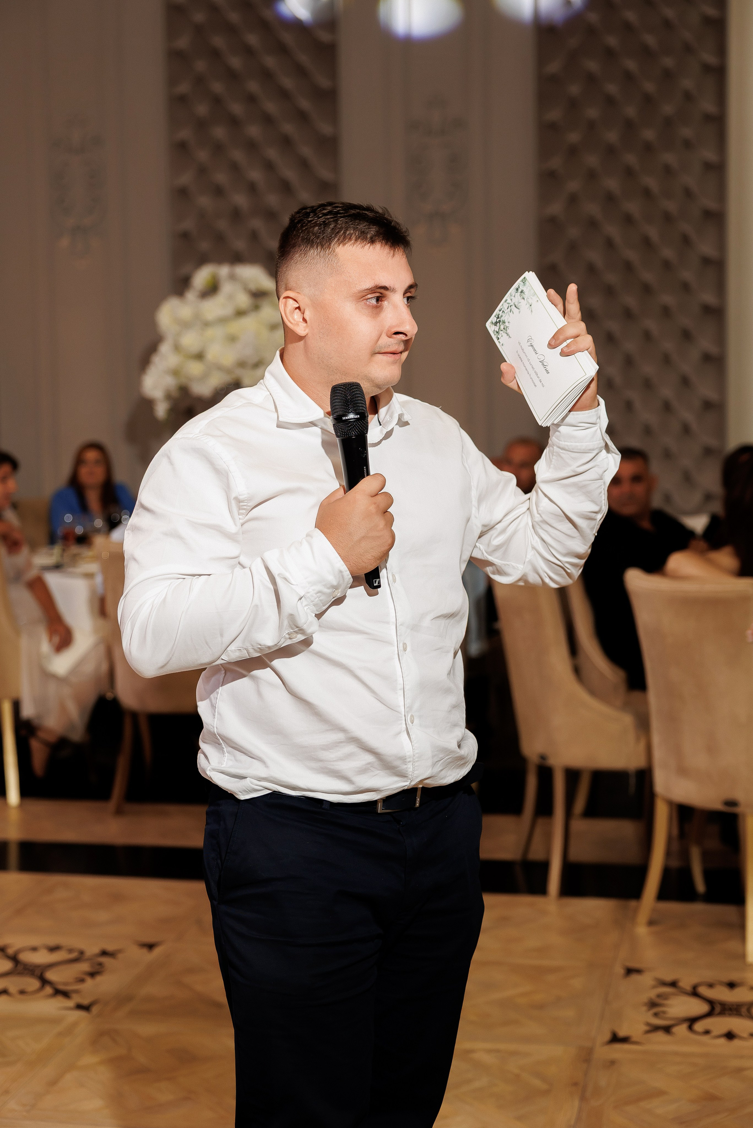 Eugen & Livia — Grand Elysee — Wedding Day. Servicii Foto și Video 067188353