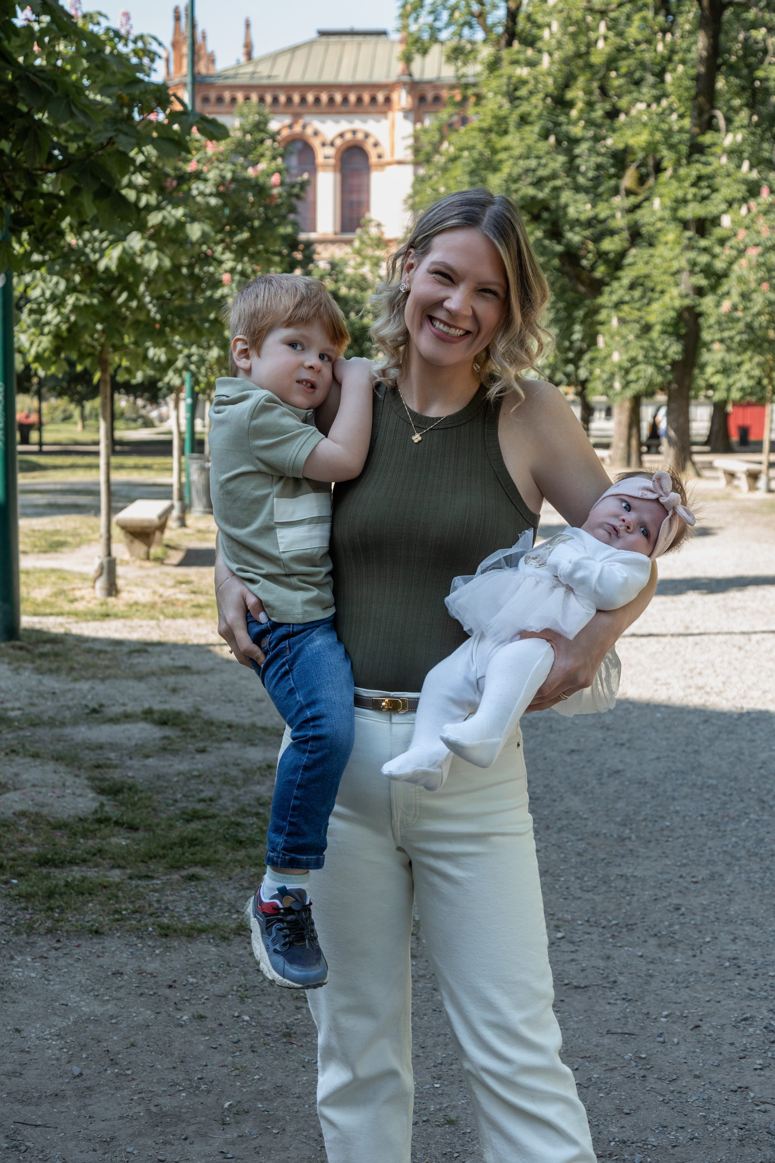 Kira and Family. Photographer in Milan |Mila Pro Photo