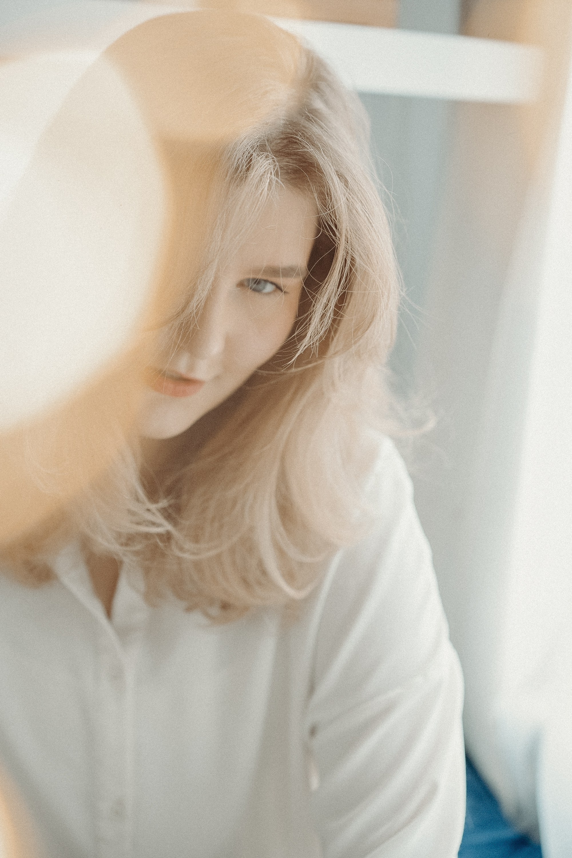 Photos of a little corgi and her owner. Portrait and wedding photographer in New York