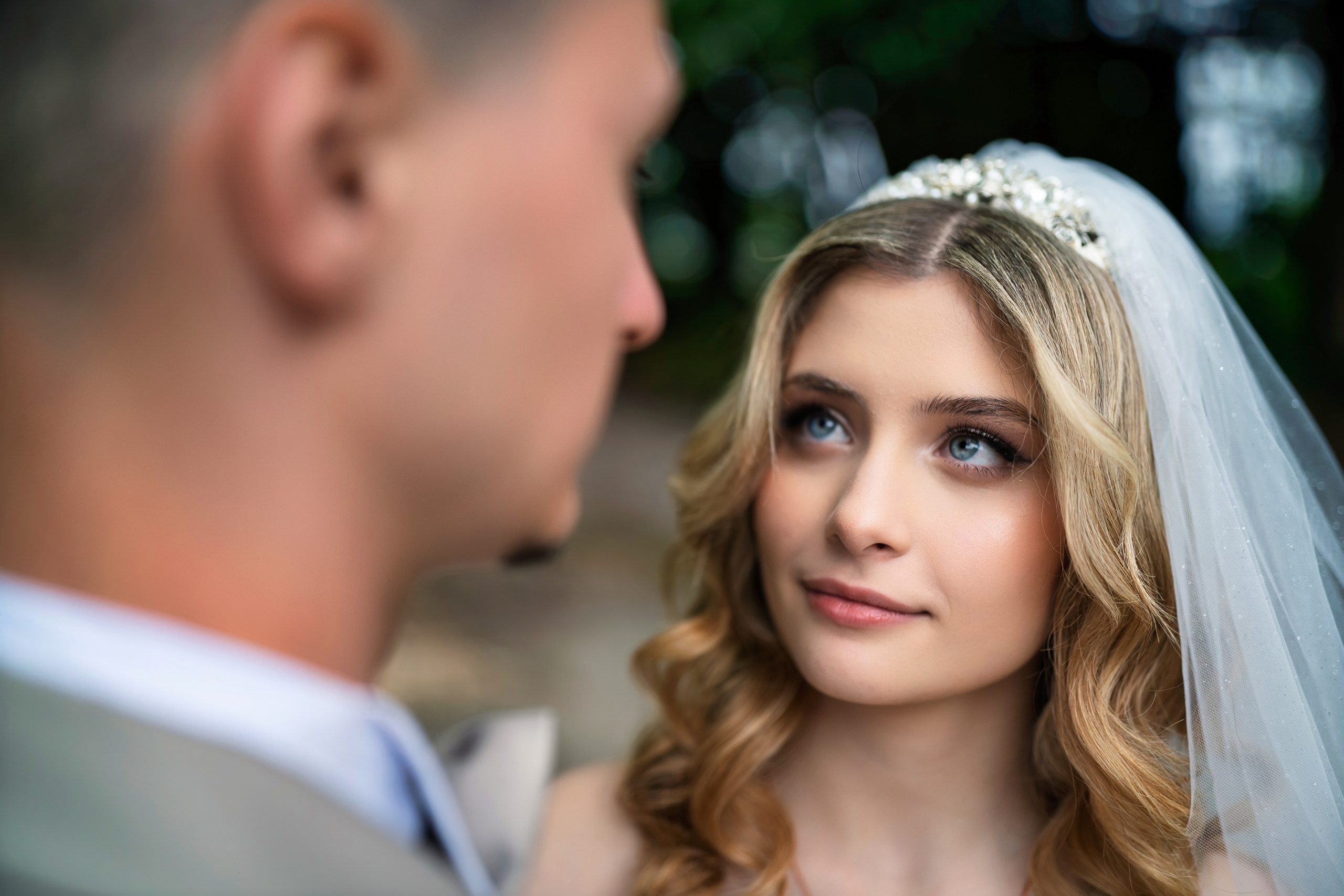 Ion & Laura. Wedding photographer in United Kingdom