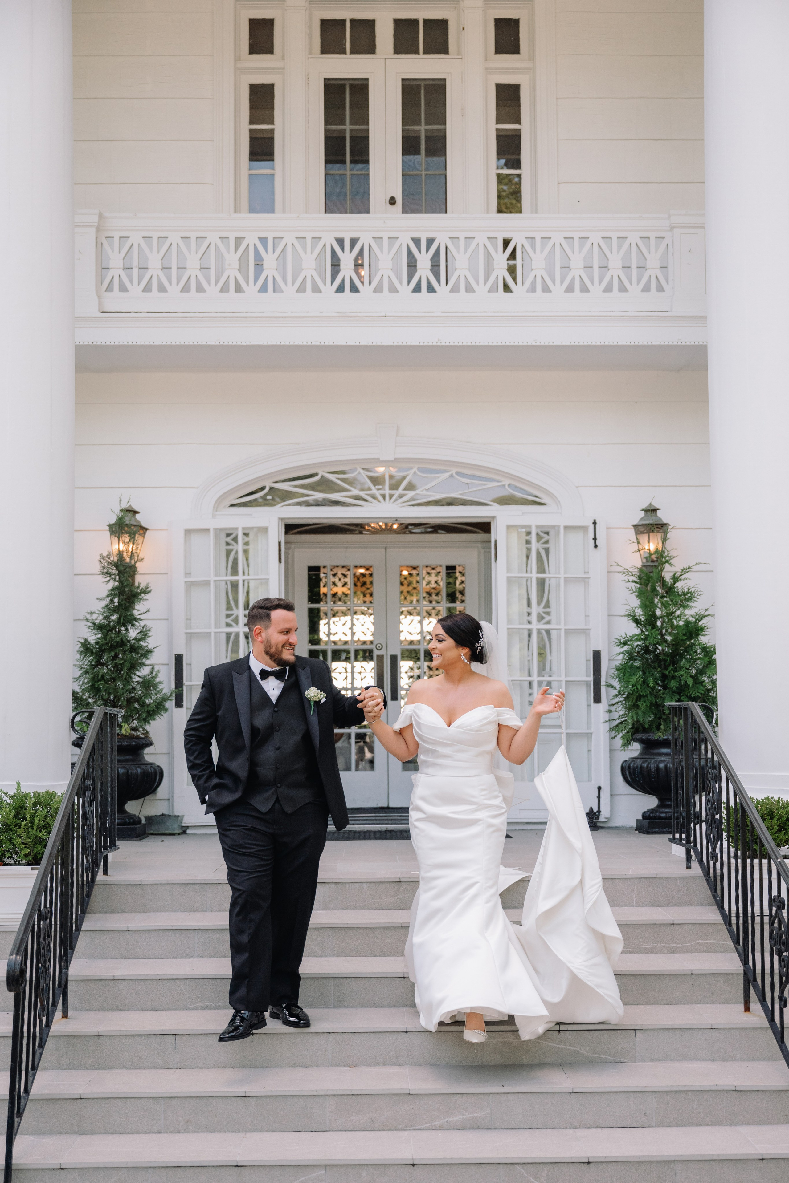 Summer Wedding at The Briarcliff Manor | Taylor & Richie | New York Wedding Photography