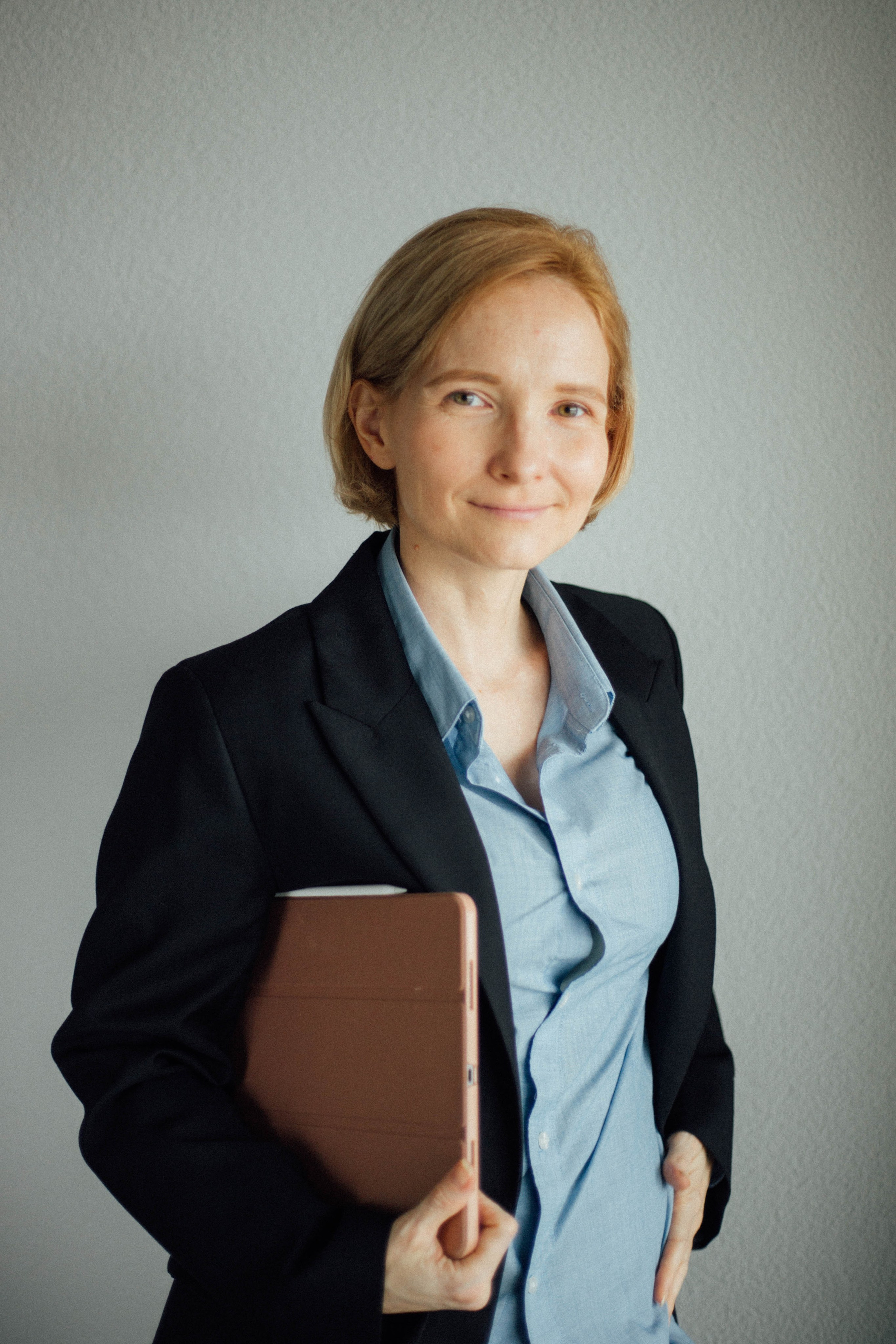 Mariya. Portrait and family photographer Lausanne, Geneva, and Montreux