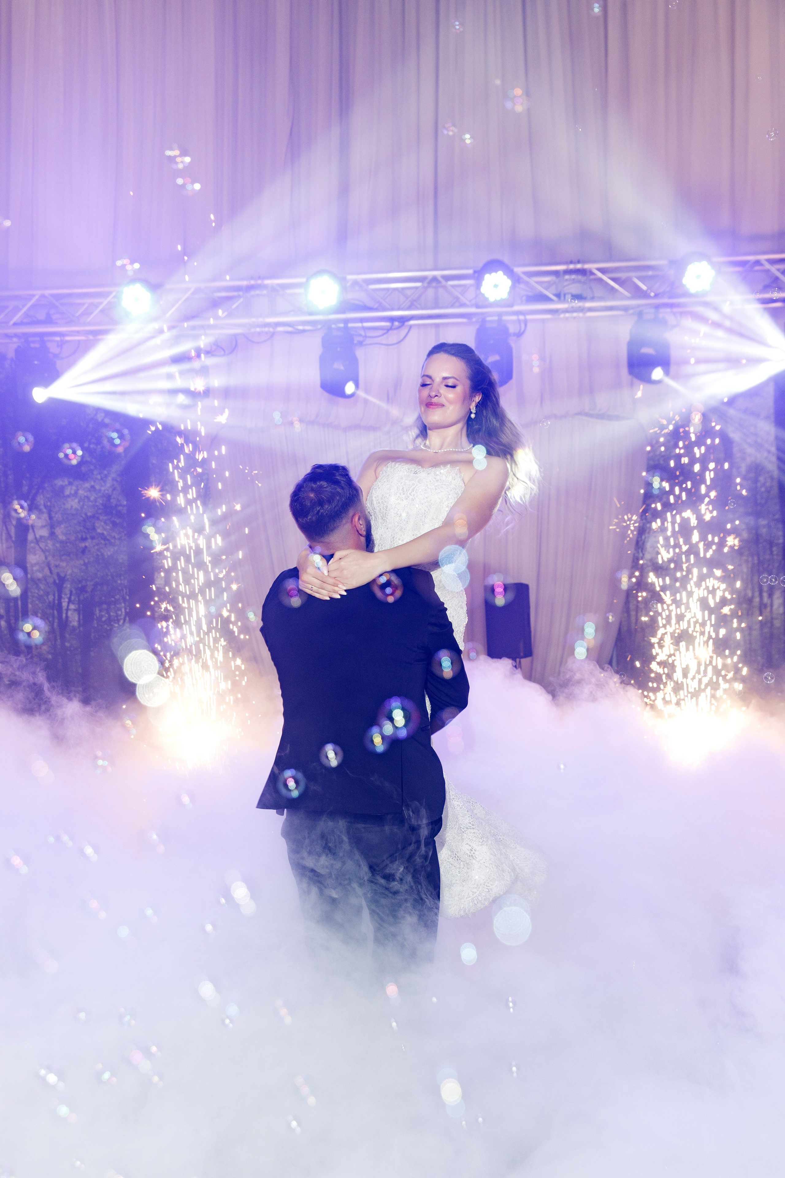 Viorel & Ana. BUREA PRODUCTION