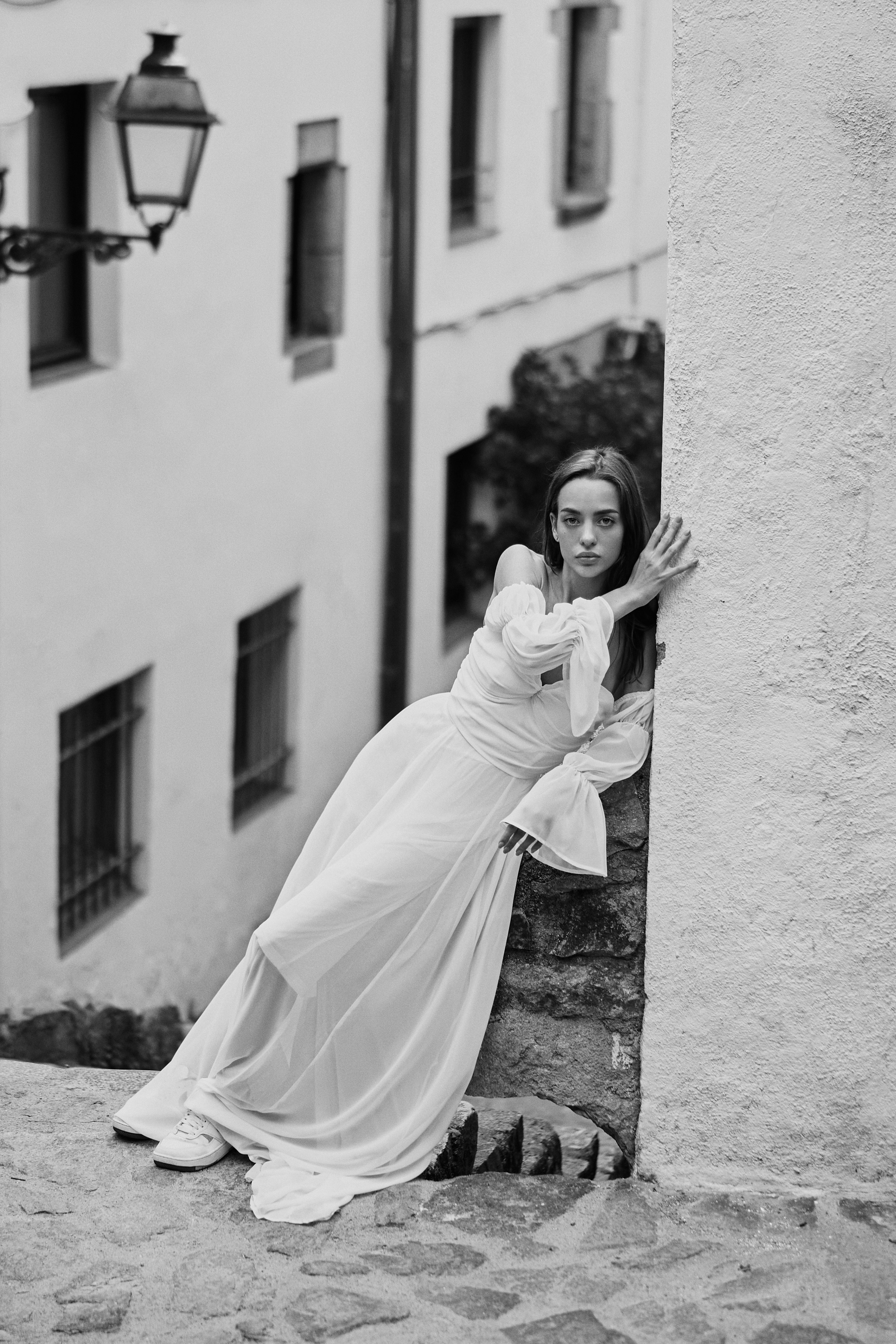 The runaway bride. Photographer in Barcelona Spain Zhanna Zakharchenko