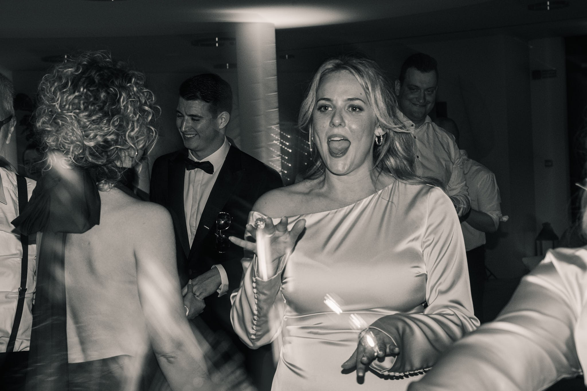 Roxie & Richard Wedding. Fotografo matrimonio Lago di Como Ferrari Media Production