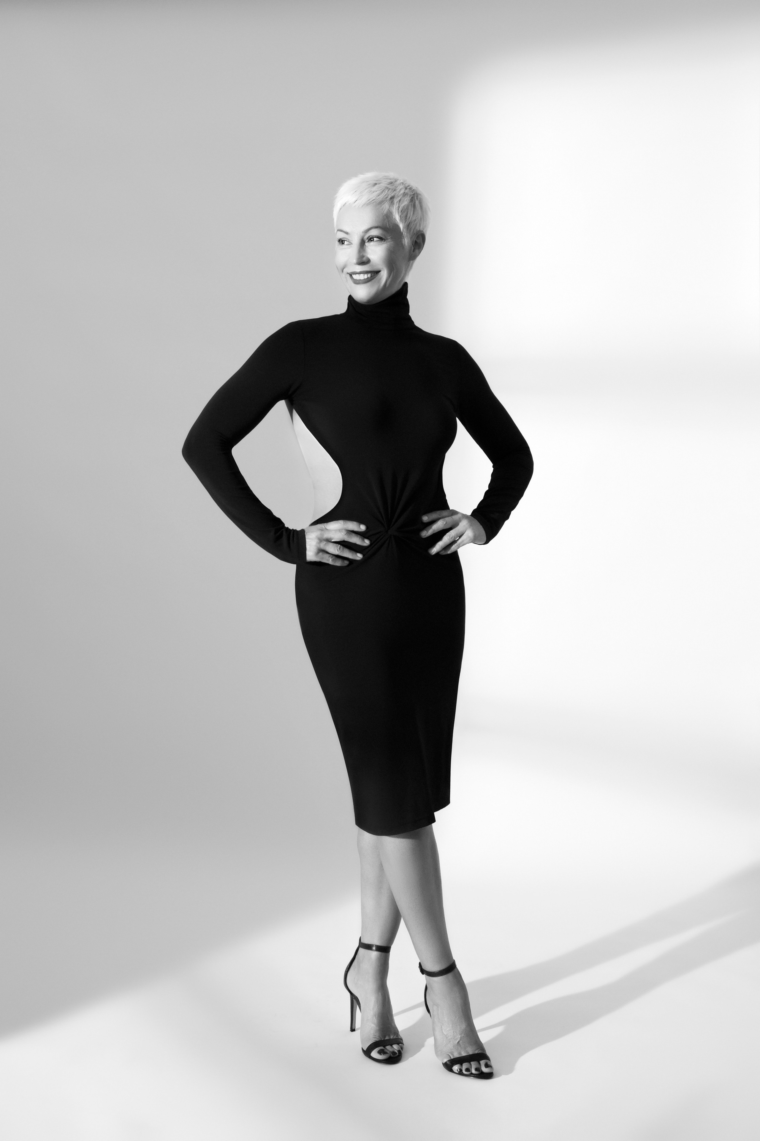 Business portrait at studio “Alice Green”. Portrait, kids and family photographer in Wesley Chapel Alina Alice Osipova