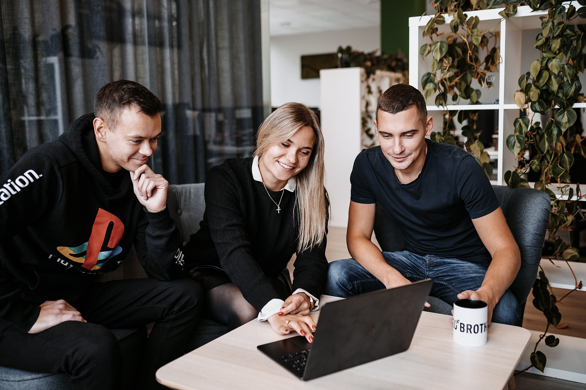 Портреты Сотрудников. Профессиональная съемка корпоративных фото — Фотограф Юрий Кор