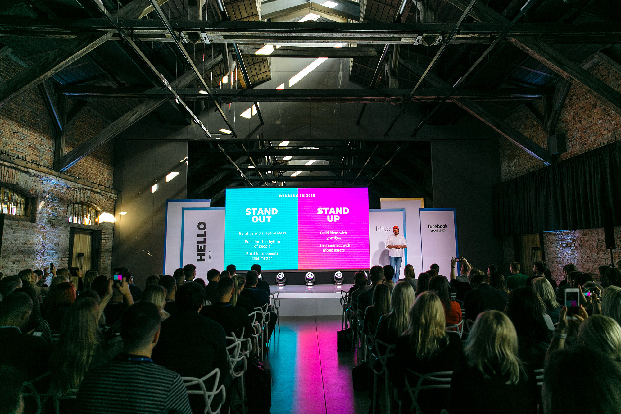 Semināri un Konferences. Profesionāla korporatīvo pasākumu fotografēšana