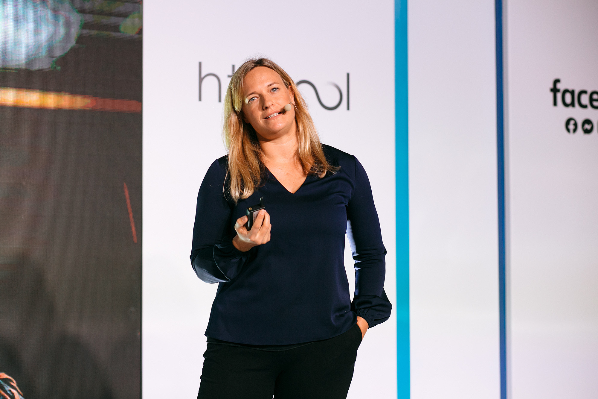 Semināri un Konferences. Profesionāla korporatīvo pasākumu fotografēšana