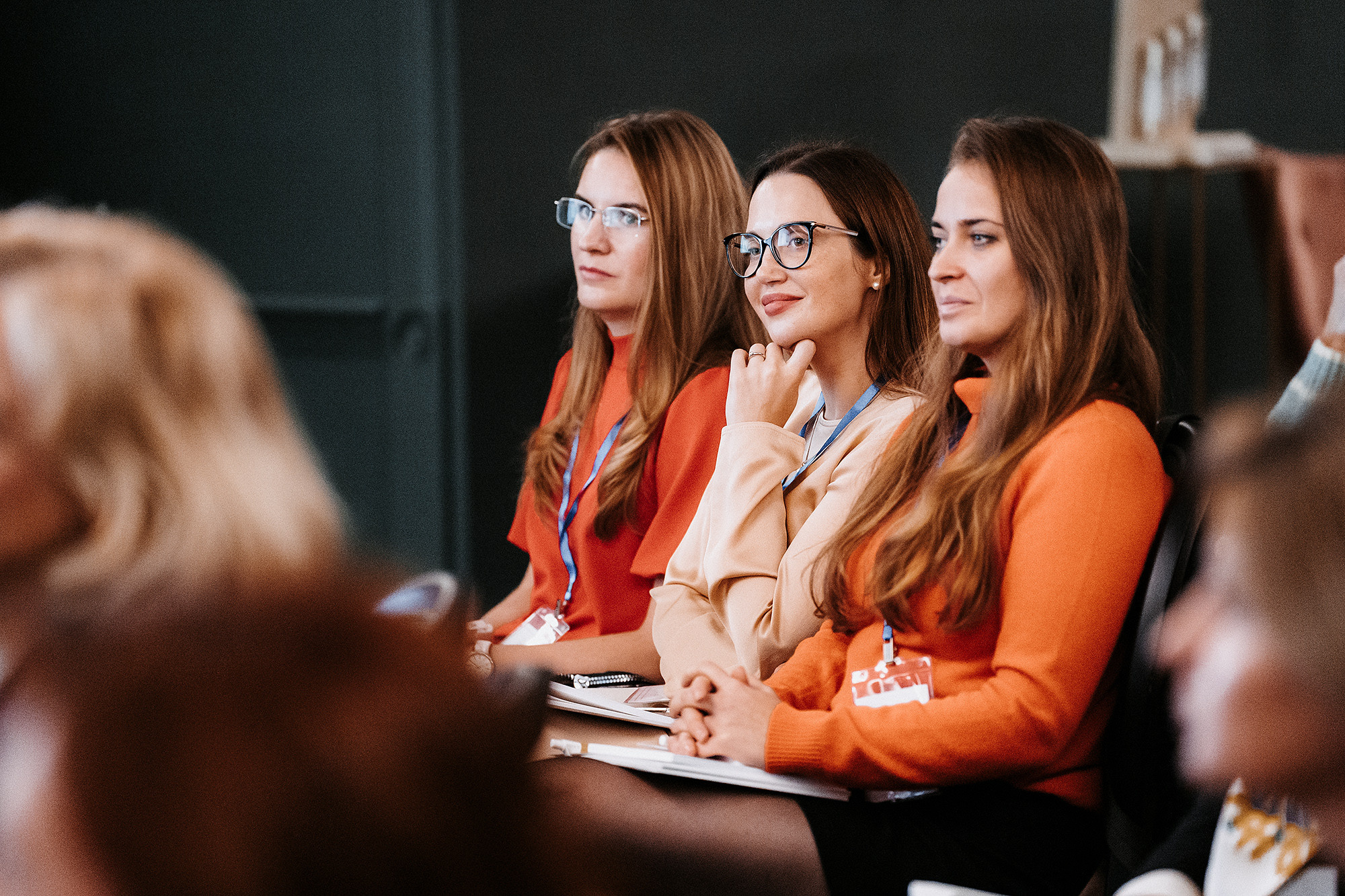 Semināri un Konferences. Profesionāla korporatīvo pasākumu fotografēšana