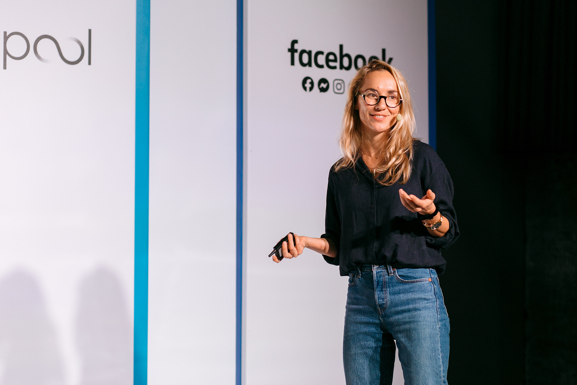 Semināri un Konferences. Profesionāla korporatīvo pasākumu fotografēšana