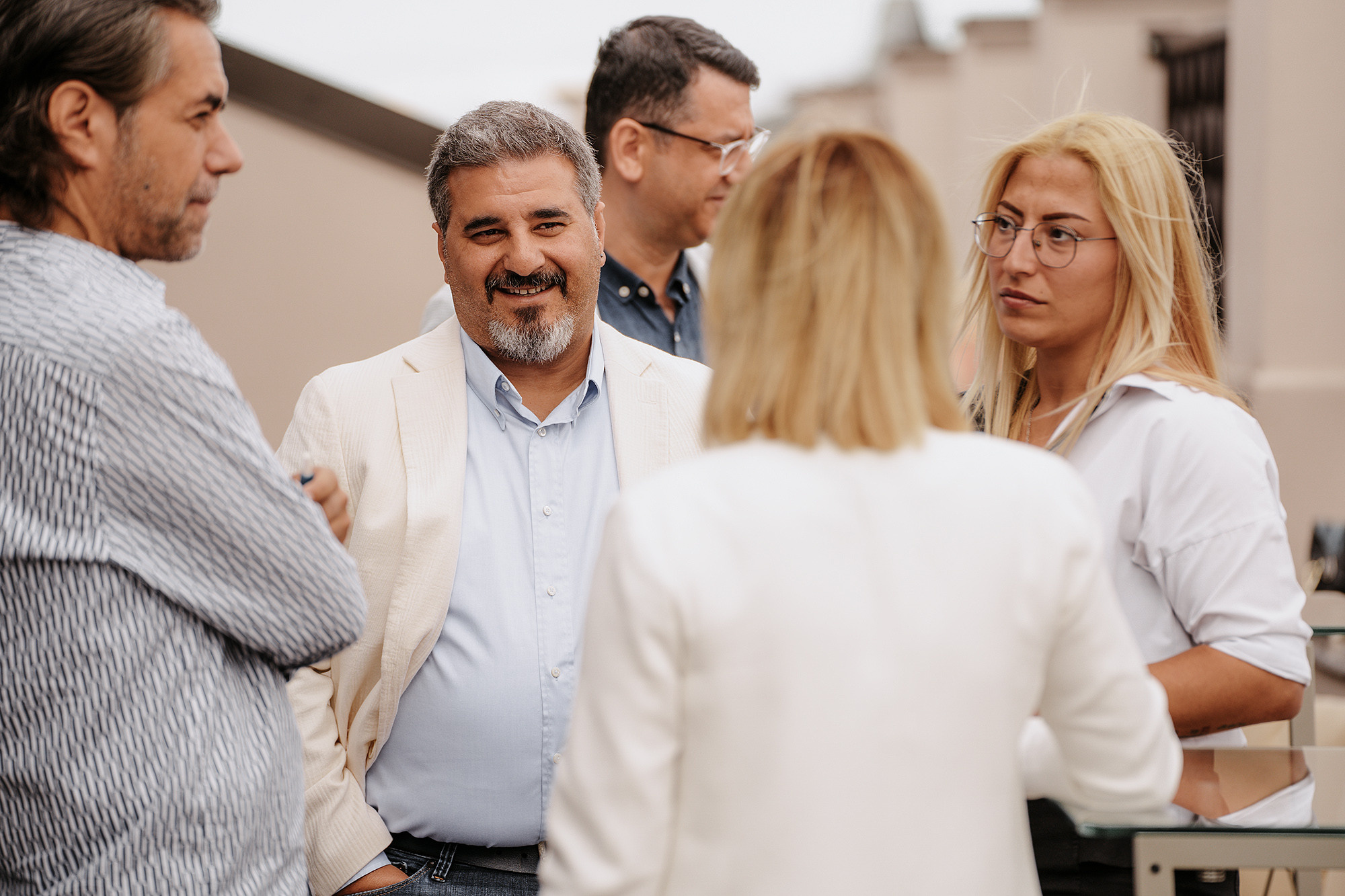 Korporatīvās Ballītes un Pasākumi. Profesionāla korporatīvo pasākumu fotografēšana
