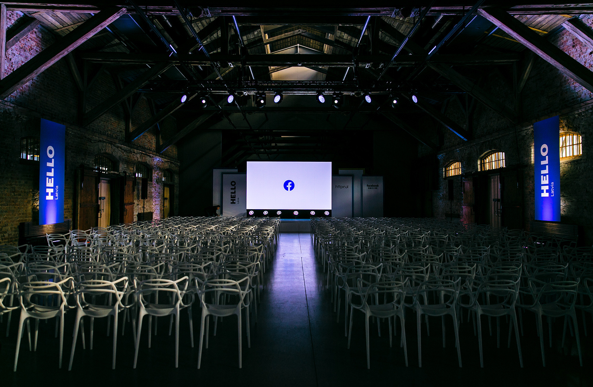 Semināri un Konferences. Profesionāla korporatīvo pasākumu fotografēšana